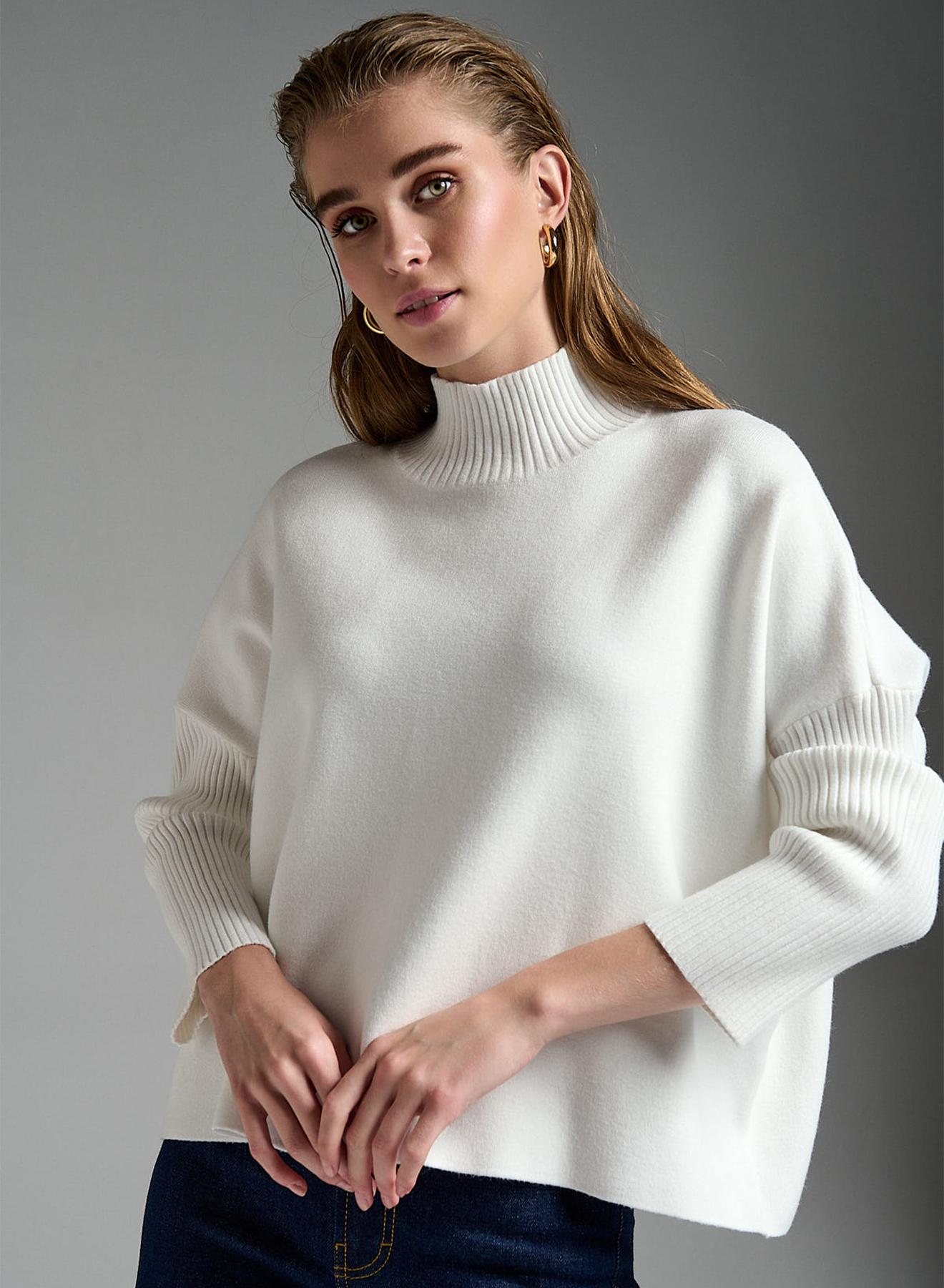 Half-turtleneck sweater - 1