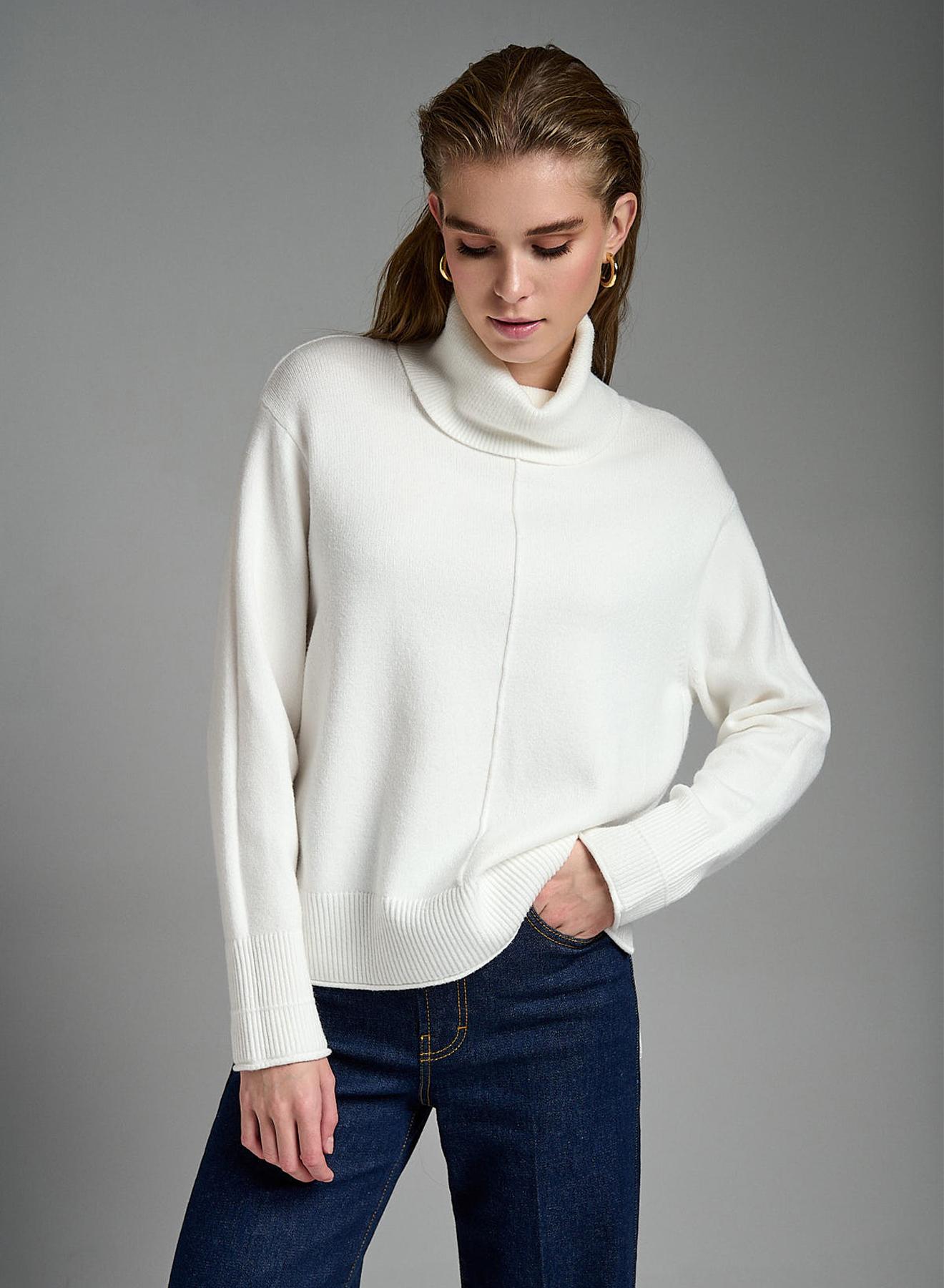 Turtleneck sweater - 2