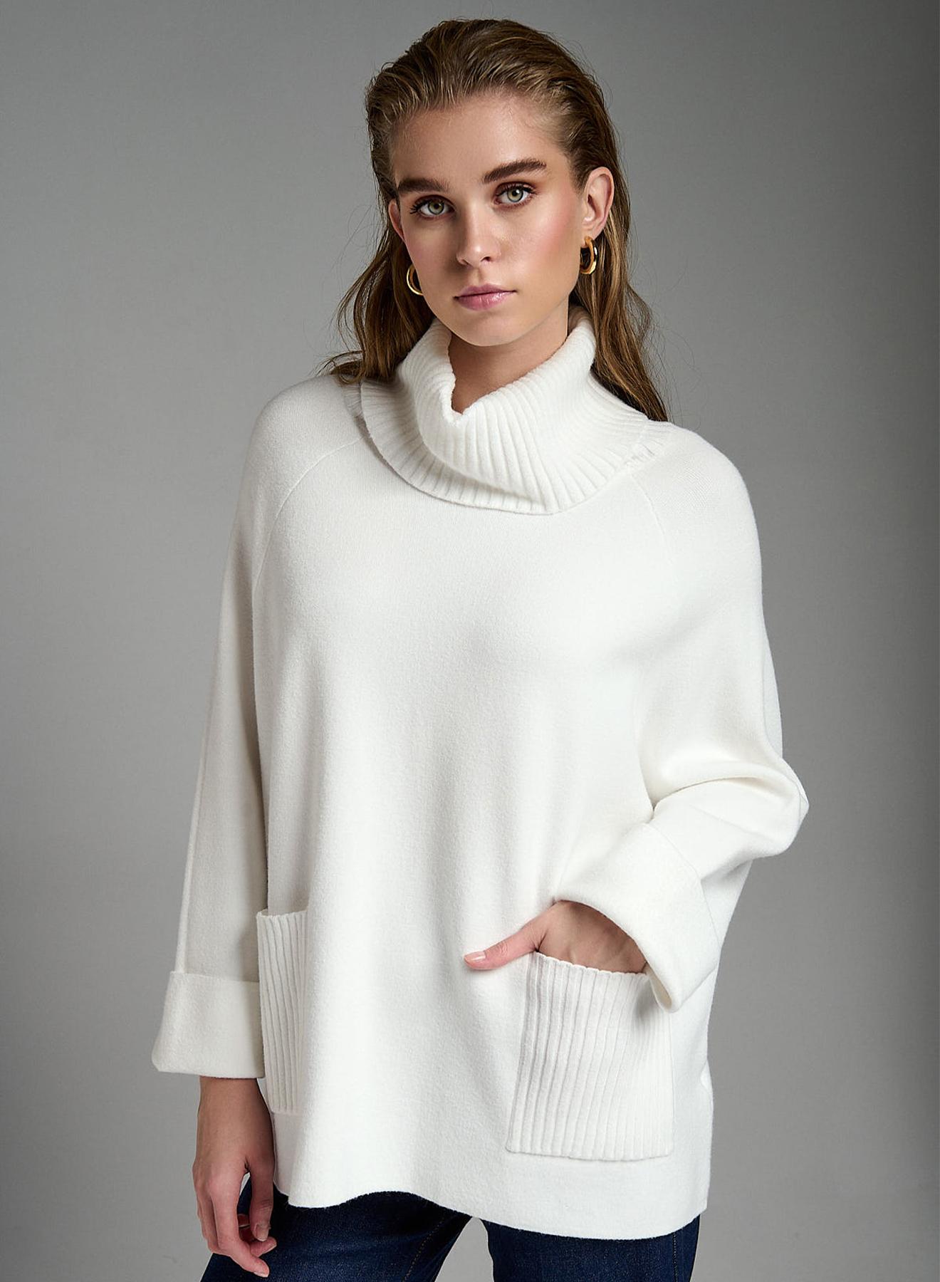 Oversized turtleneck sweater - 2