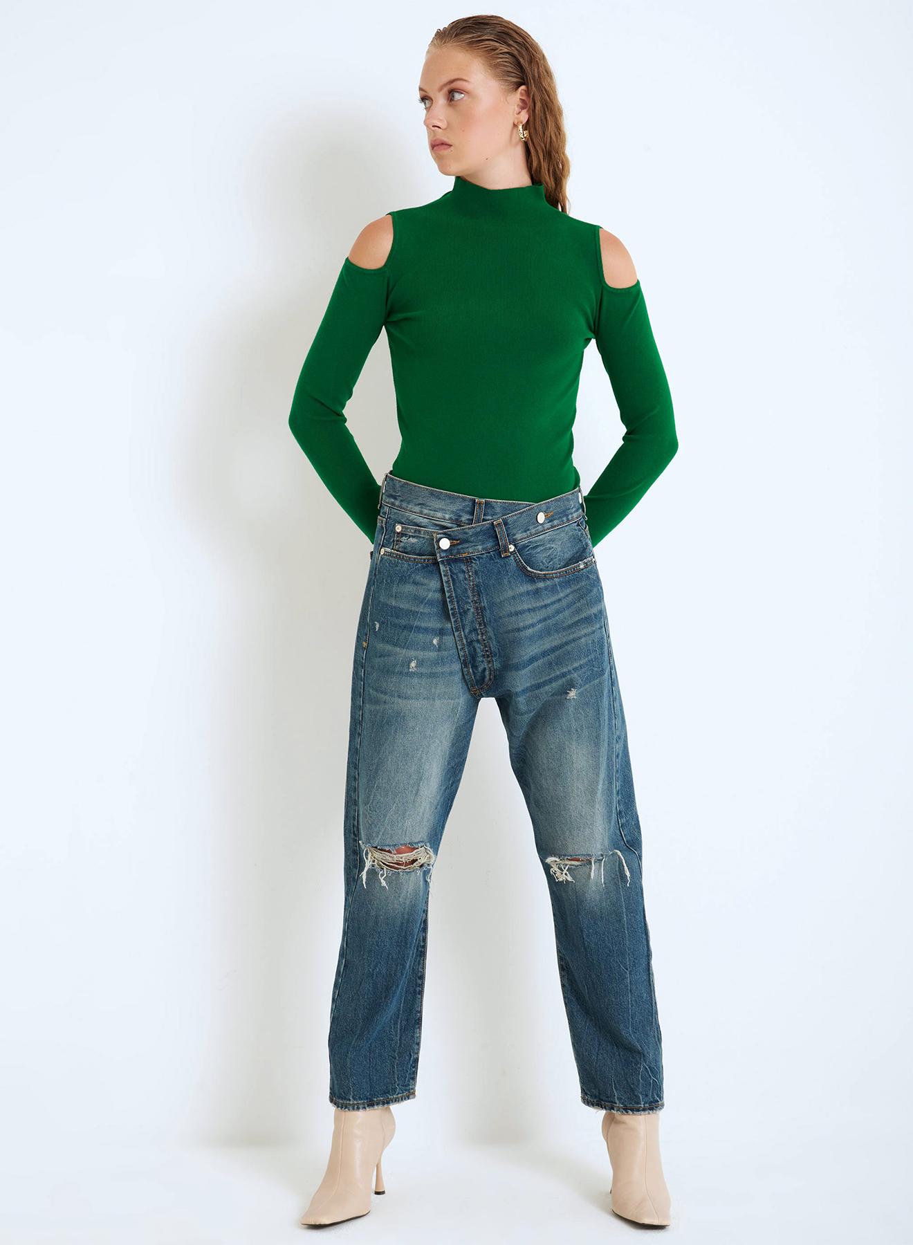 Asymmetric Buttoning Jeans - 0