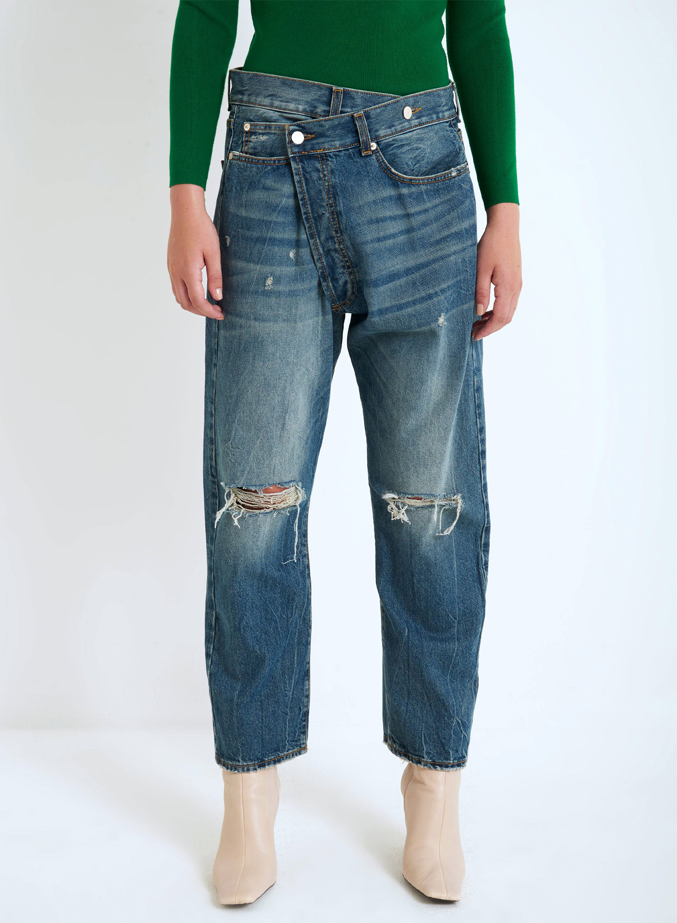 Asymmetric Buttoning Jeans - 1