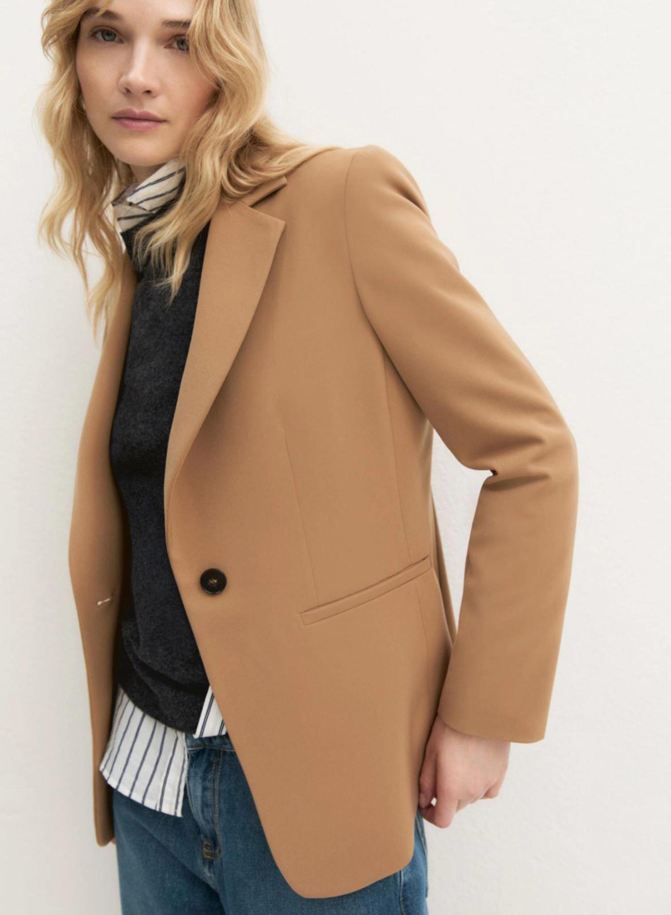 Camel single buttoned Jacket Emme Marella - 4
