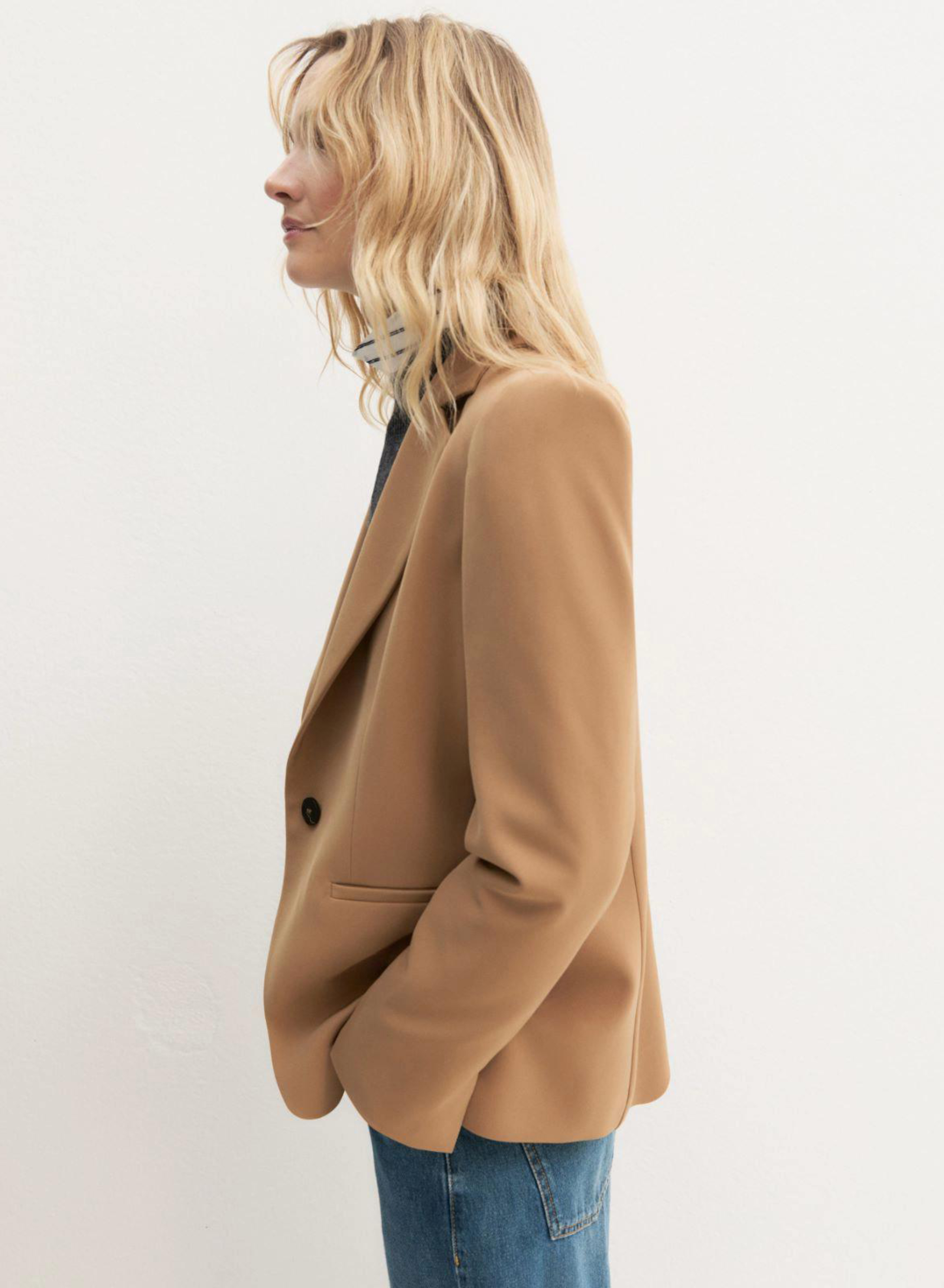 Camel single buttoned Jacket Emme Marella - 4
