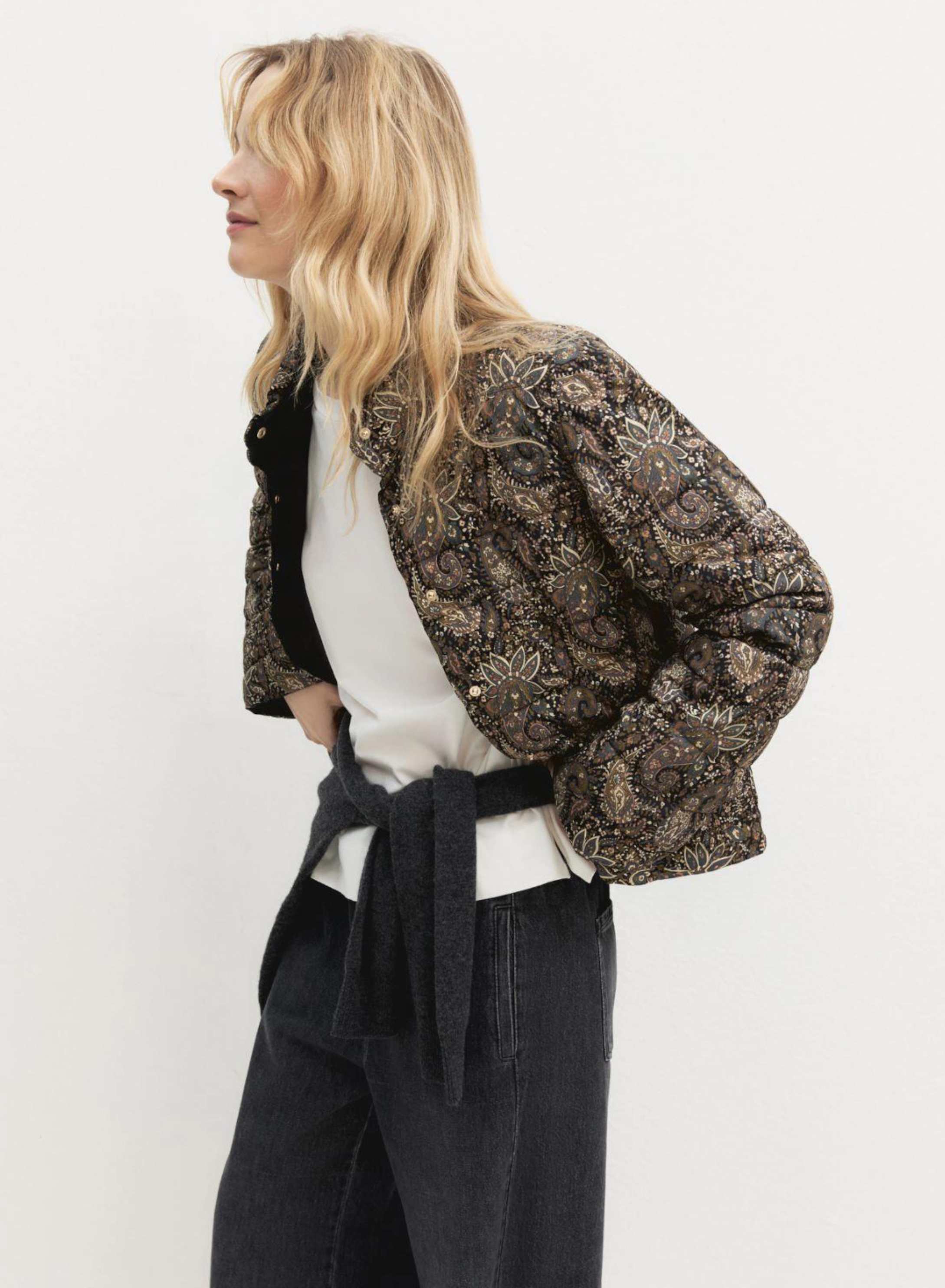 Black double face water repellent puffer Jacket with print Emme Marella - 3