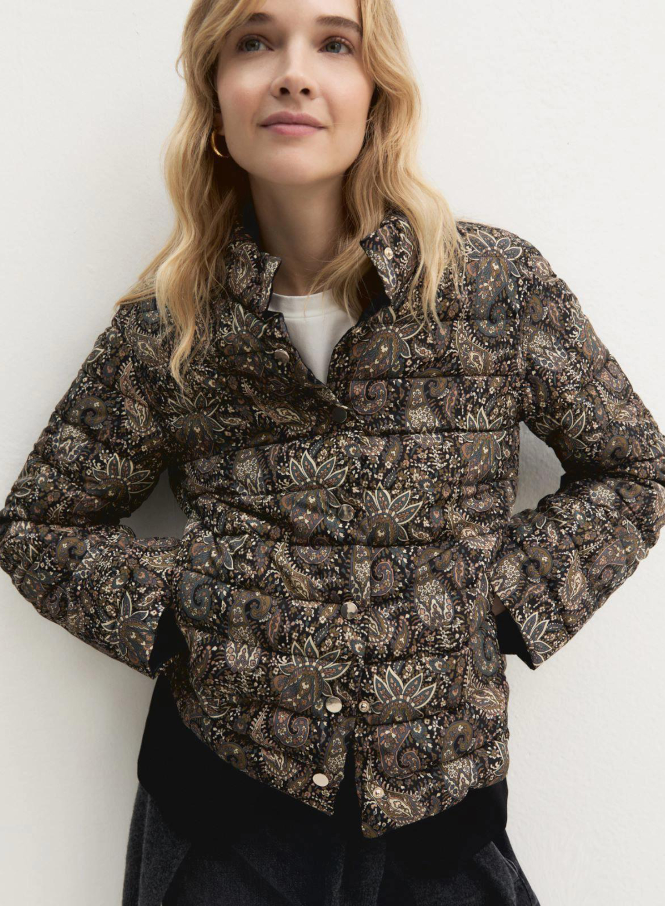 Black double face water repellent puffer Jacket with print Emme Marella - 5