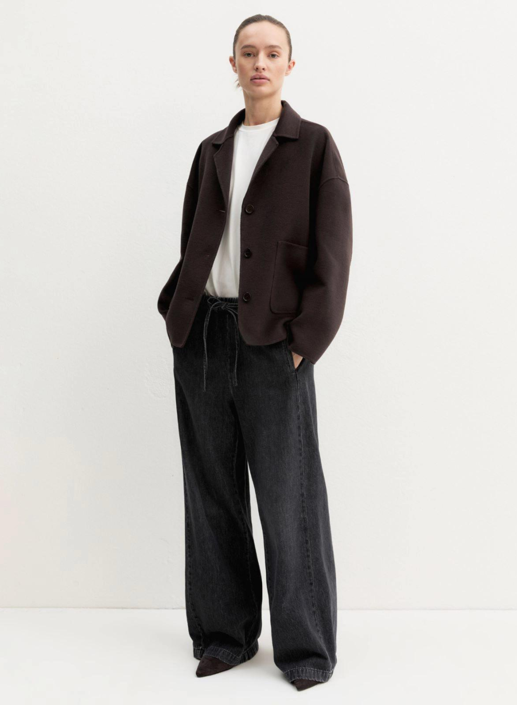 Μαύρο wide leg Παντελόνι joggers Jean με λάστιχο και κορδόνι στη μέση Emme Marella - 2