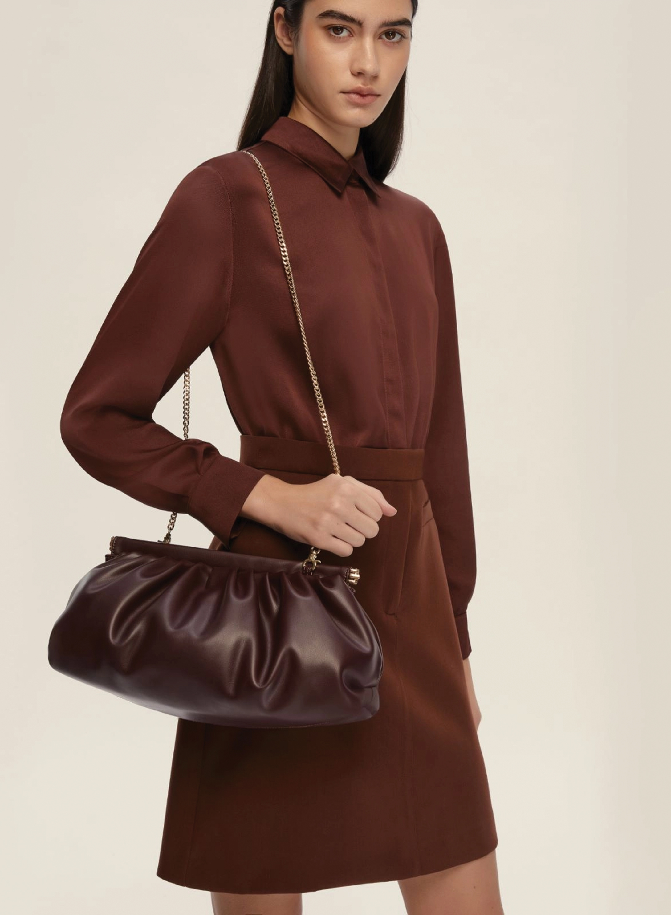 Bordeaux hand-shoulder Bag with removable metal chain shoulder strap Emme Marella - 0