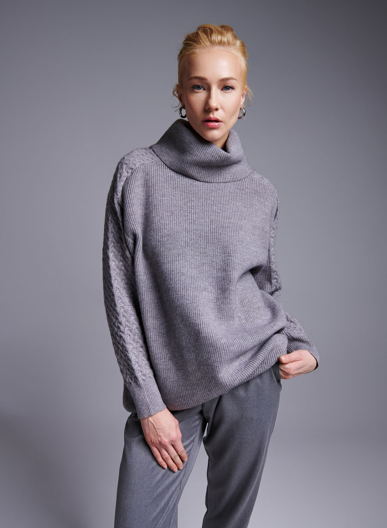 Grey long turtleneck Sweater with textured details on the sleeves Deep Pink - 0