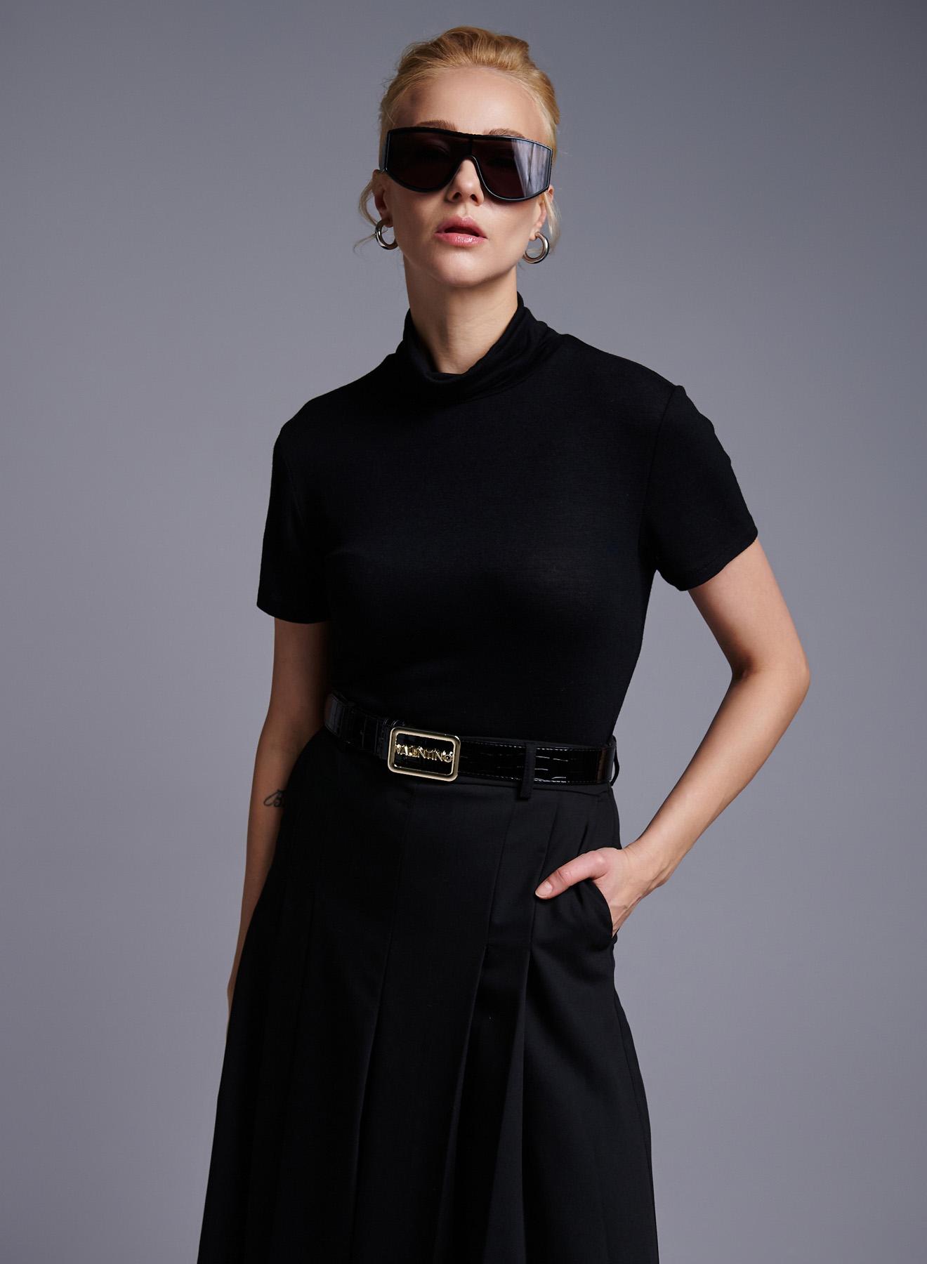 Black turtleneck Top with short sleeves Milla - 1