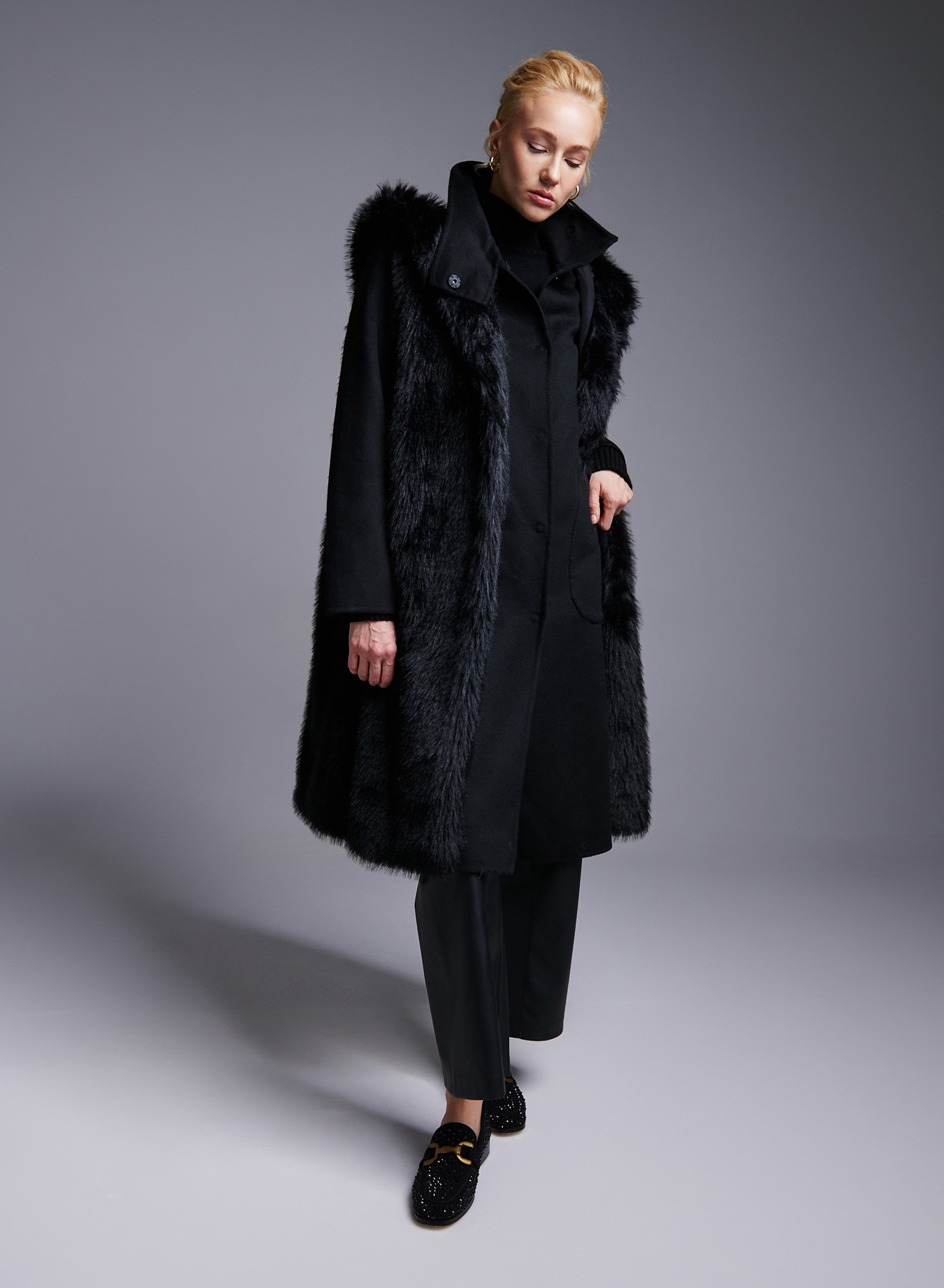 Black Coat with detachable eco fur Vest Vicolo - 0