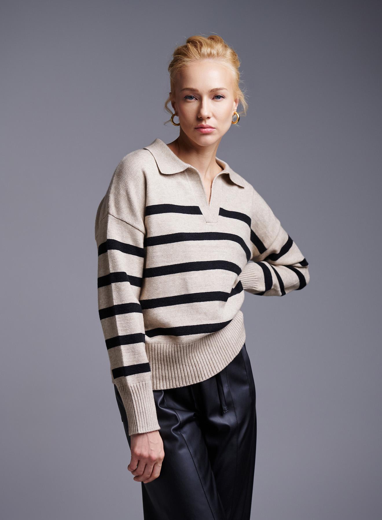 Beige-Black striped Sweater with lapel and V neckline Melody - 1