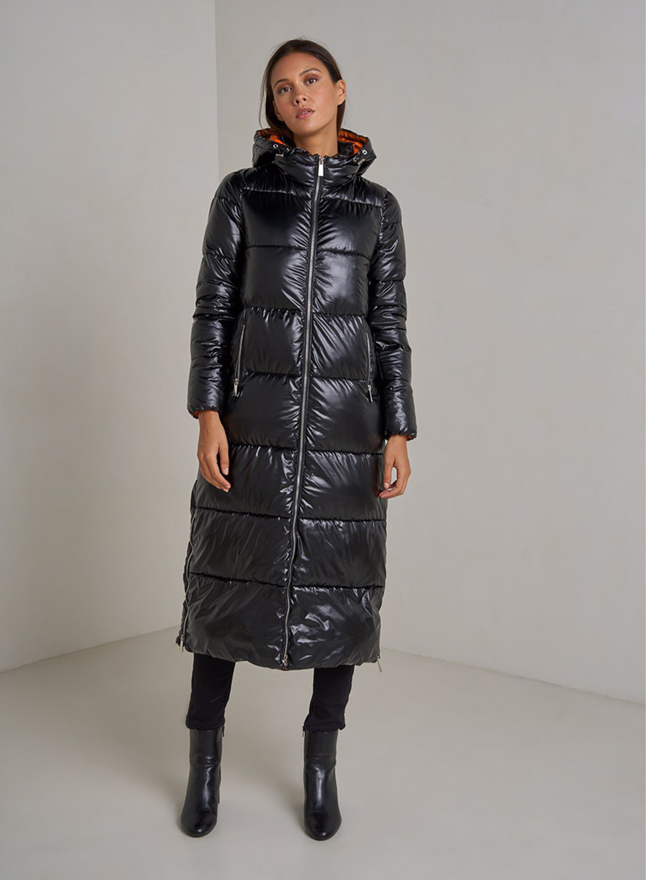 Hooded long puffer jacket with zip on the side - 0