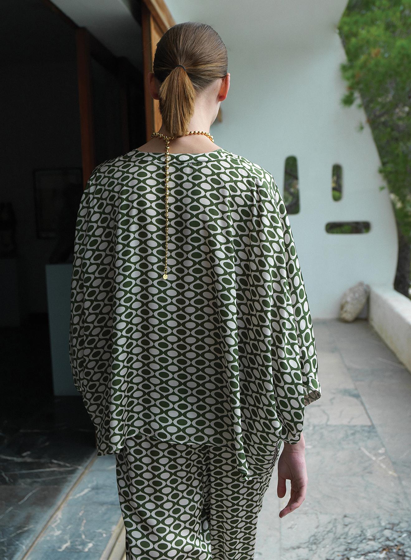 Green-Ecru lose fit Blouse with print Milla - 4