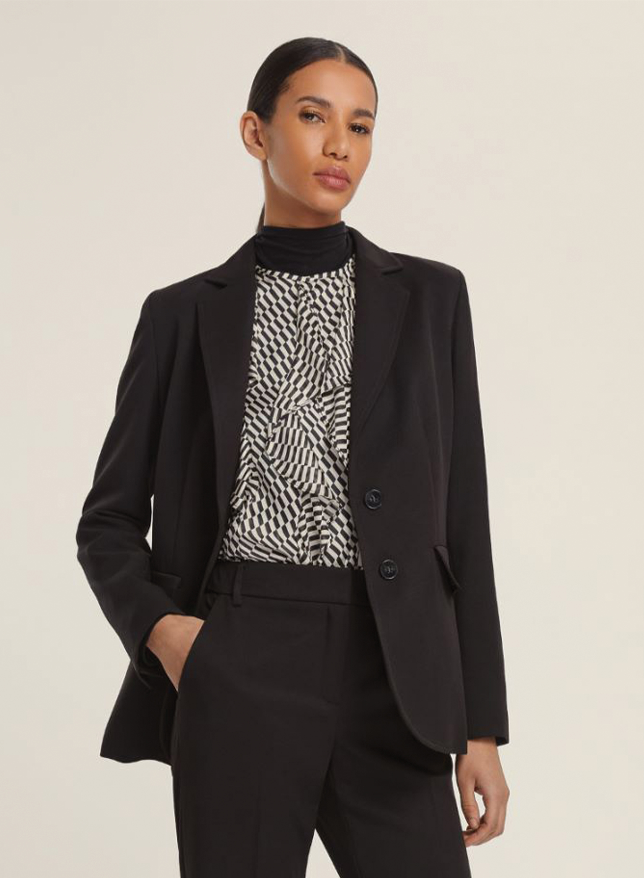 Black Jacket with two buttons Emme Marella - 0