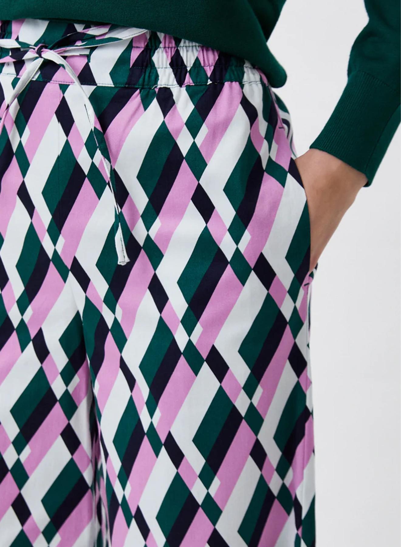 Straight fit trouser with geometric pattern and rubber waistband - 3