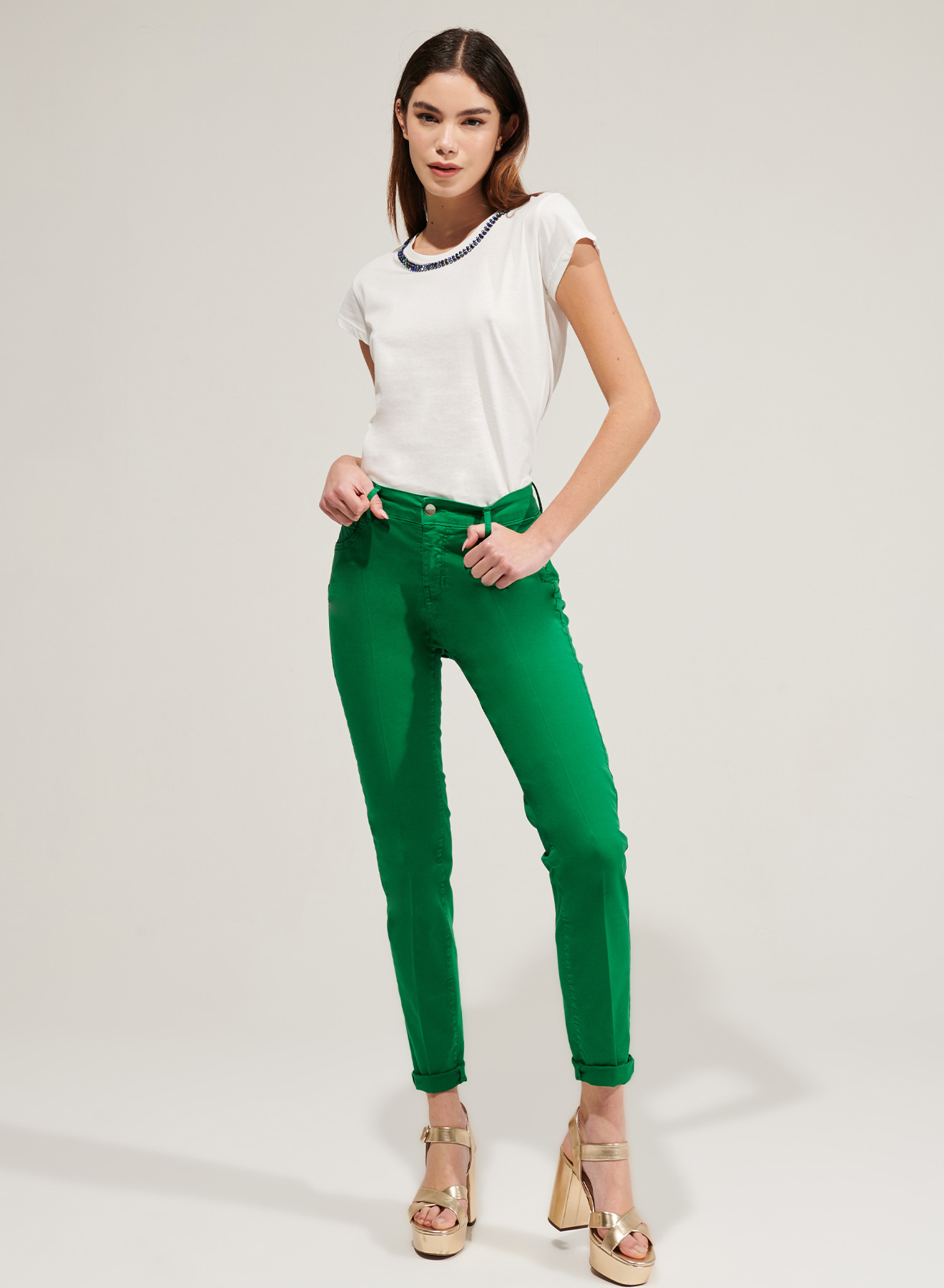  Cotton trousers in a narrow line - 0