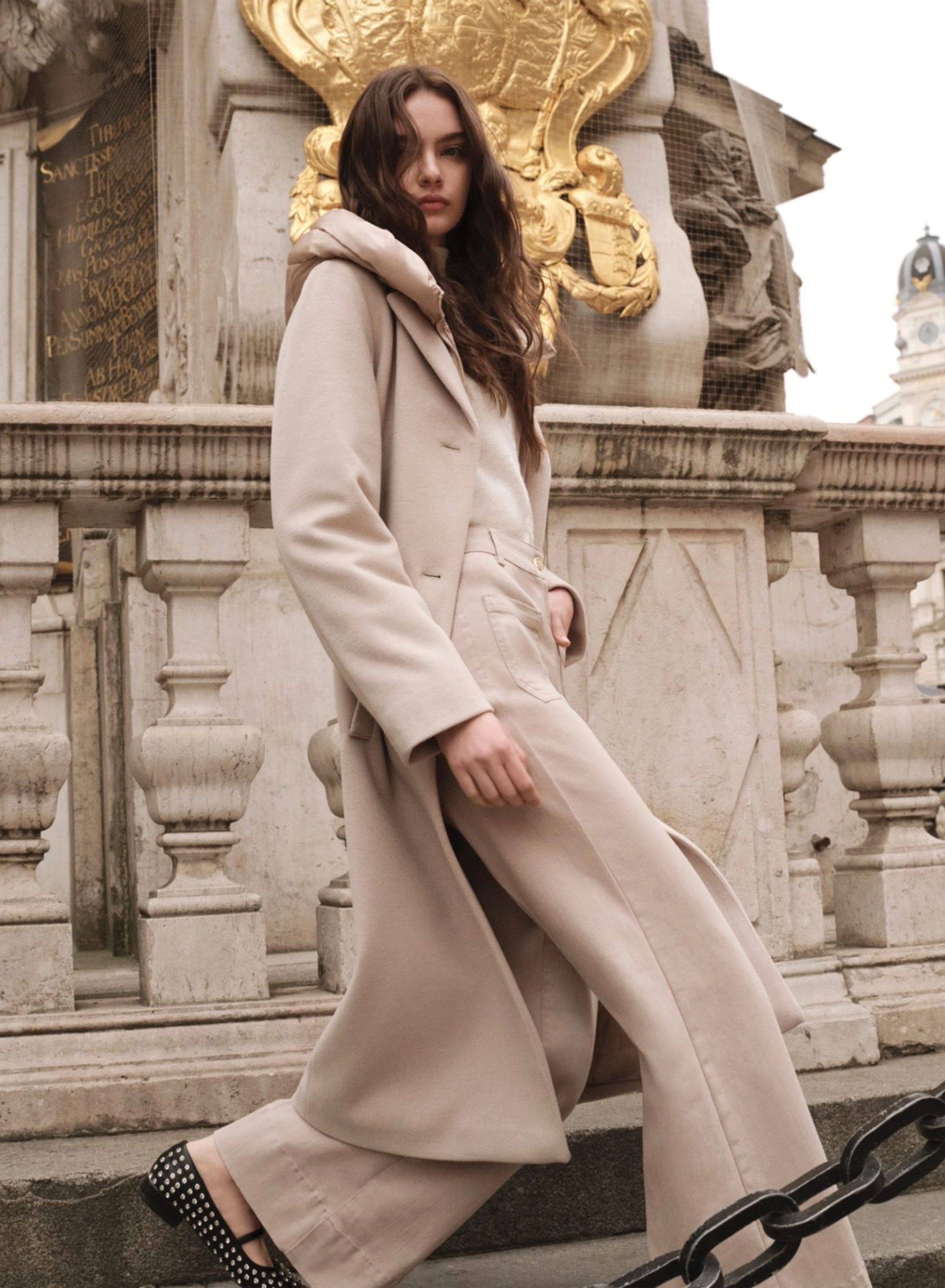 Off White flared Trousers with patch pockets Emme Marella - 5