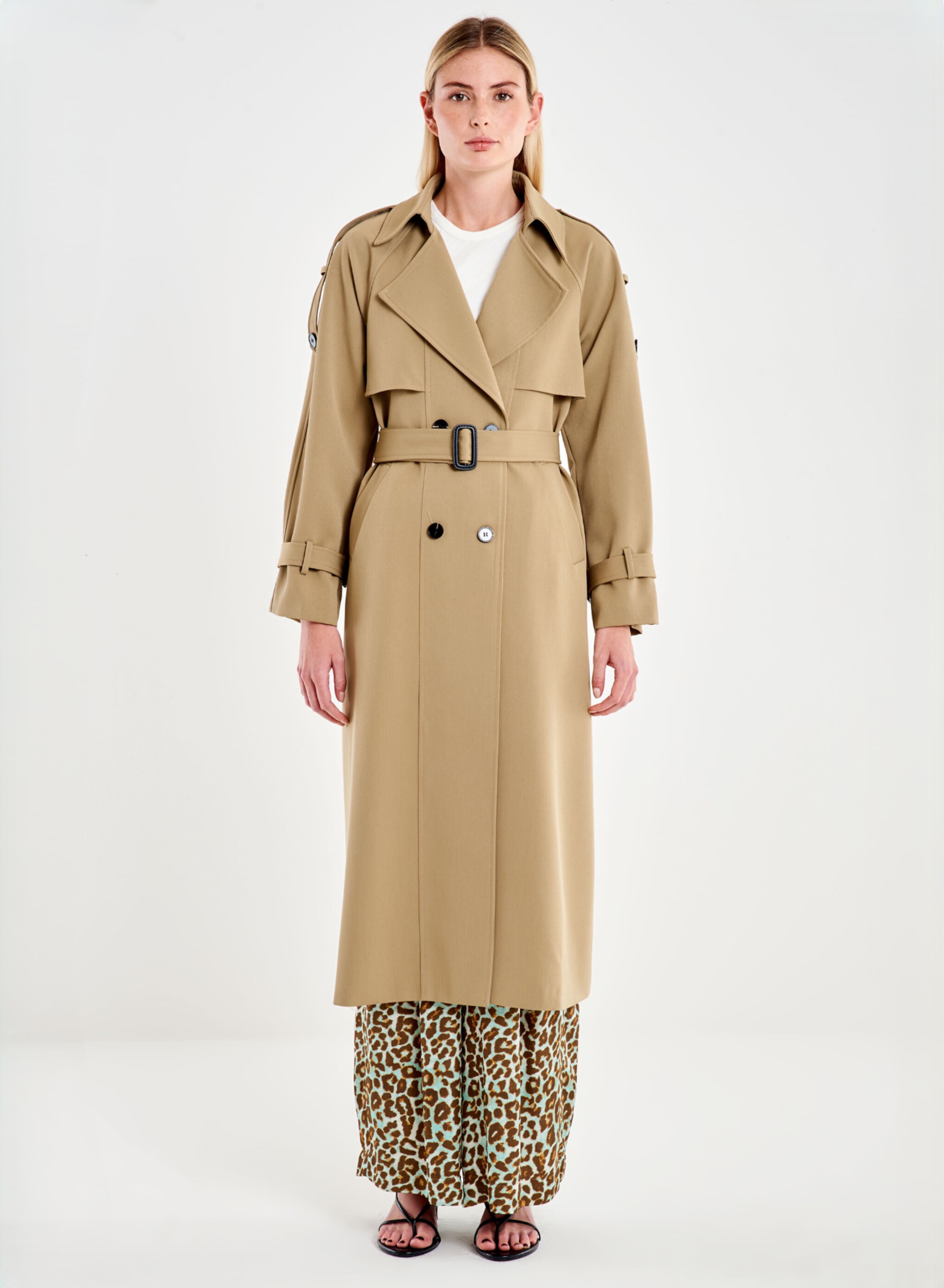 Μπεζ σταυροκούμπωτη Καμπαρντίνα με ζώνη Vicolo - 0