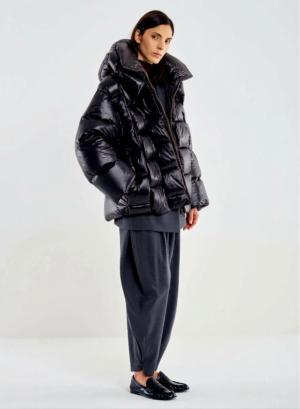 Black oversized down Jacket with hood Vicolo - 69159