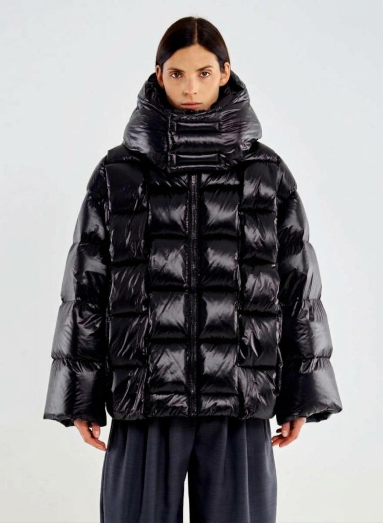 Black oversized down Jacket with hood Vicolo - 2
