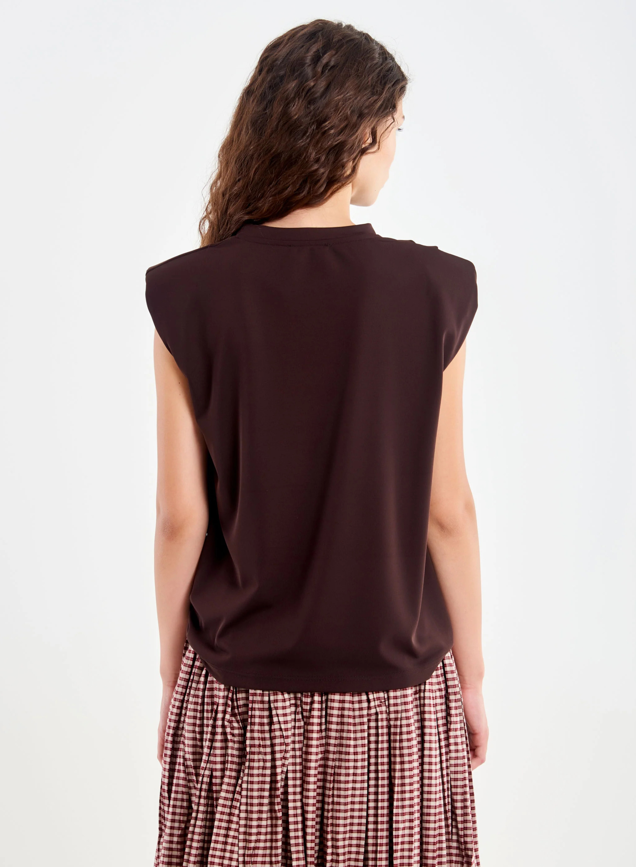Chocolate sleeveless Blouse Vicolo - 2
