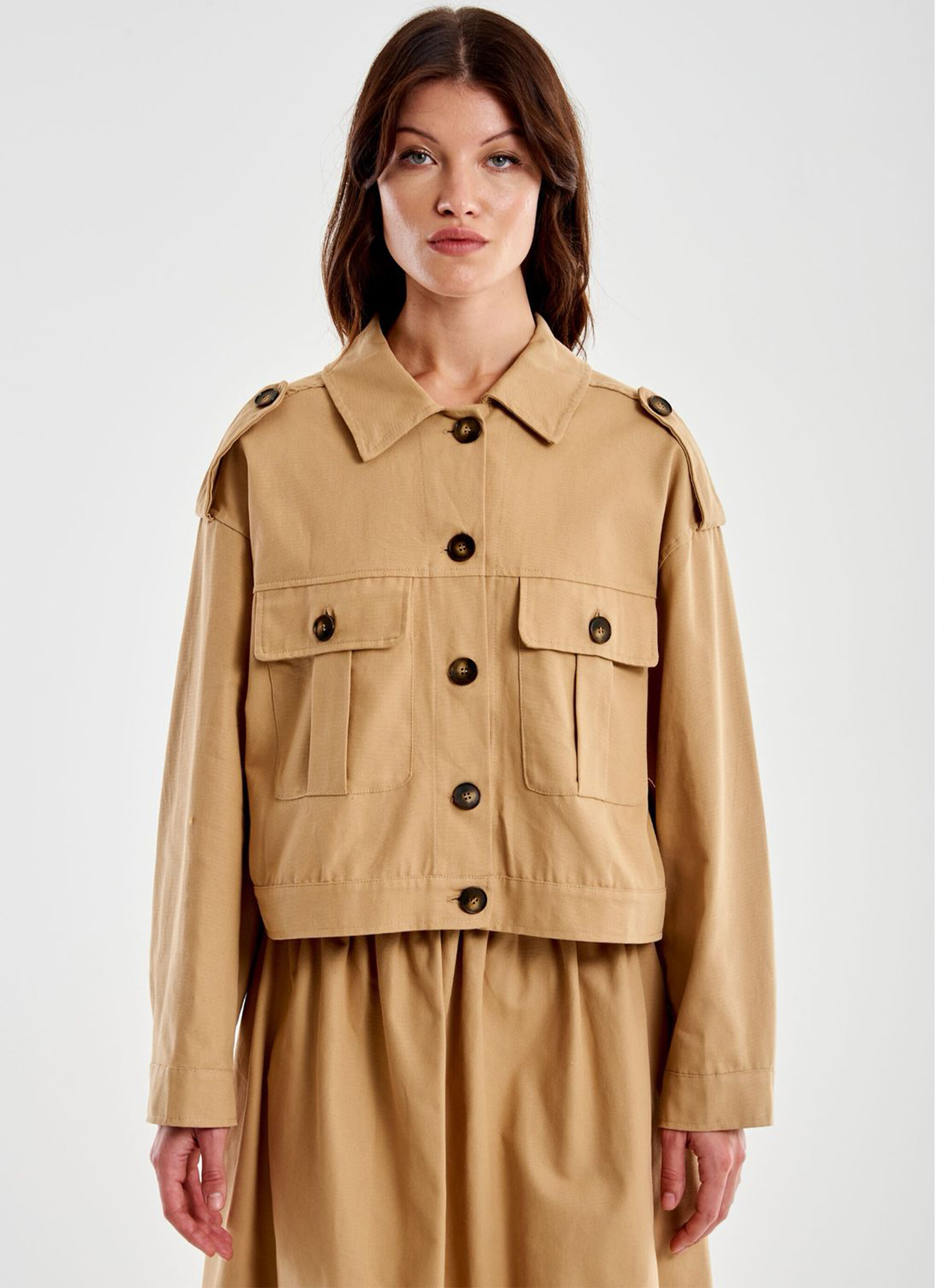 Beige Jacket with external pockets Vicolo - 3