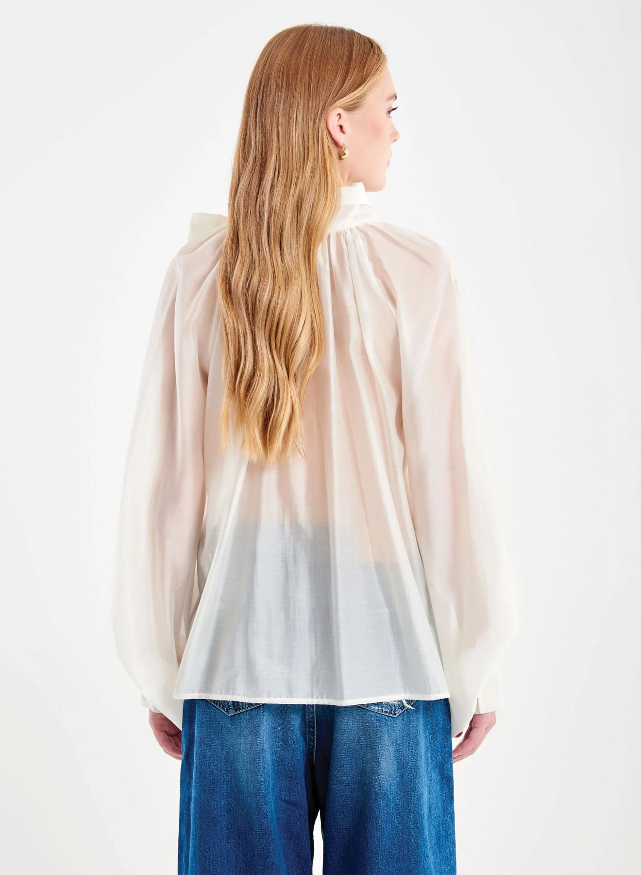 Ecru Blouse with a tie collar Vicolo - 3