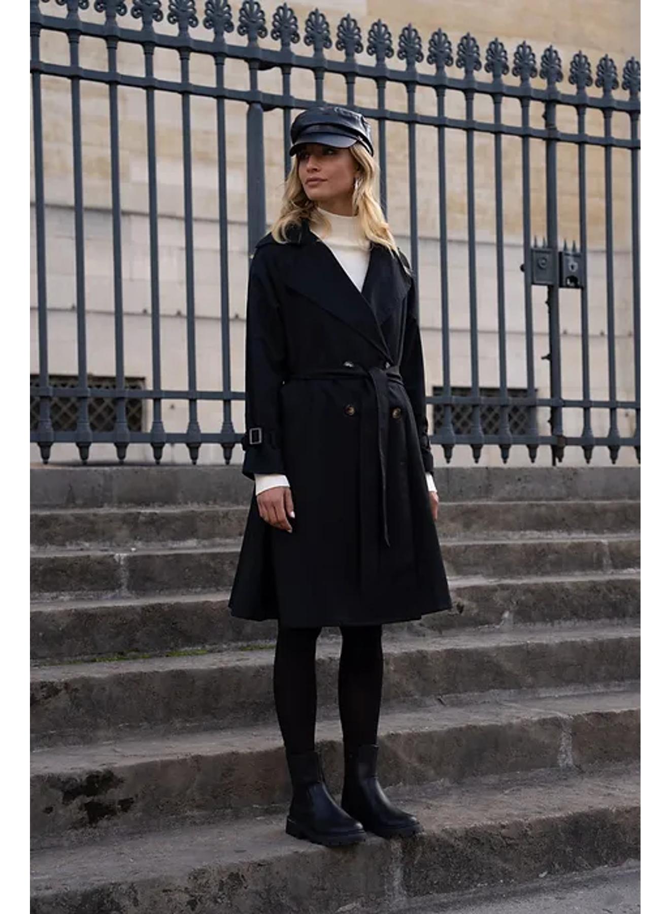 Double-breasted trench coat with belt - 3