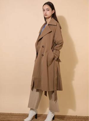 Double-breasted trench coat with belt - 23140