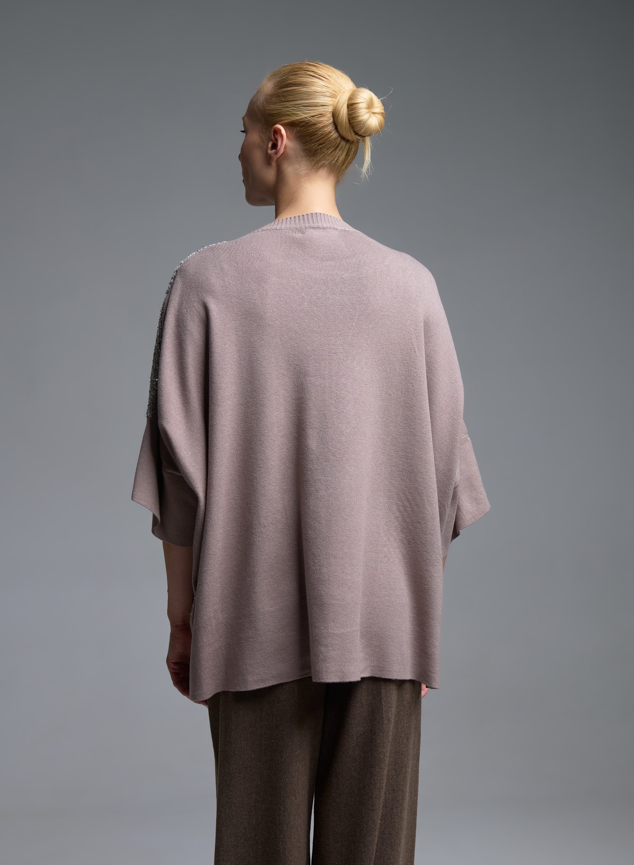 Taupe πλεκτή oversized Μπλούζα με παγιέτες και με τρία τέταρτα μανίκια Beauty Women - 4