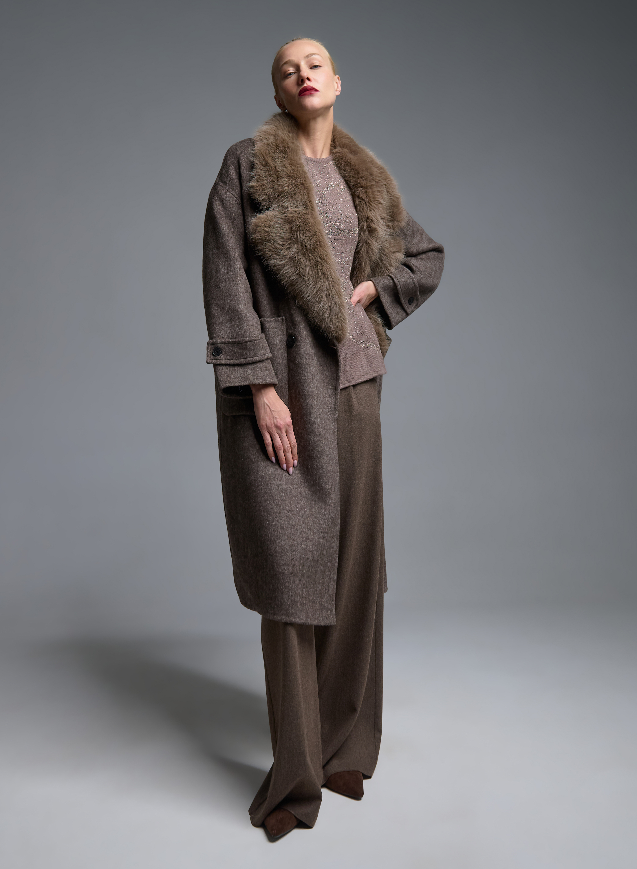 Taupe double breasted Coat with detachable eco fur lapel Vicolo - 1