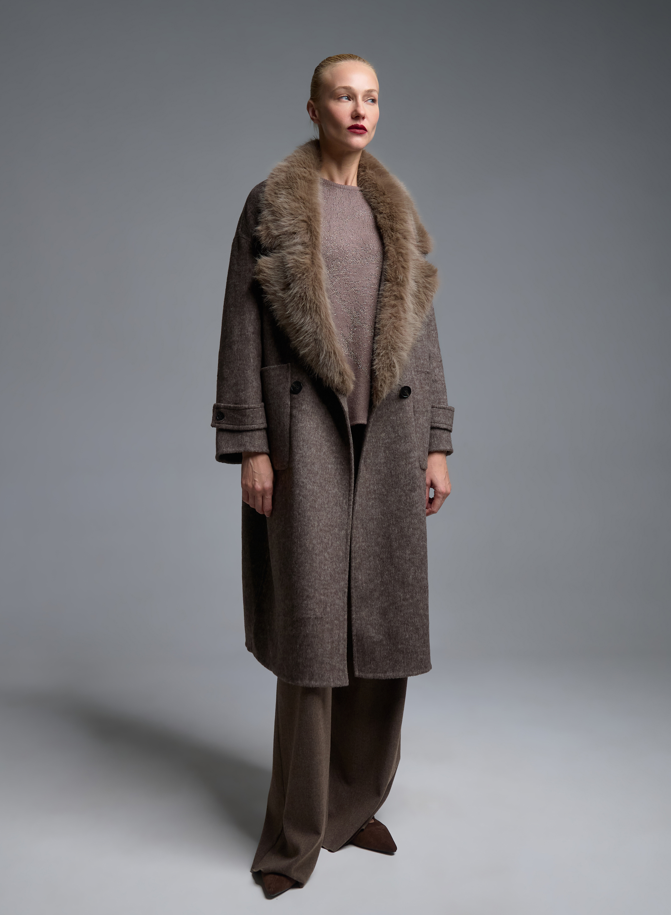 Taupe double breasted Coat with detachable eco fur lapel Vicolo - 5
