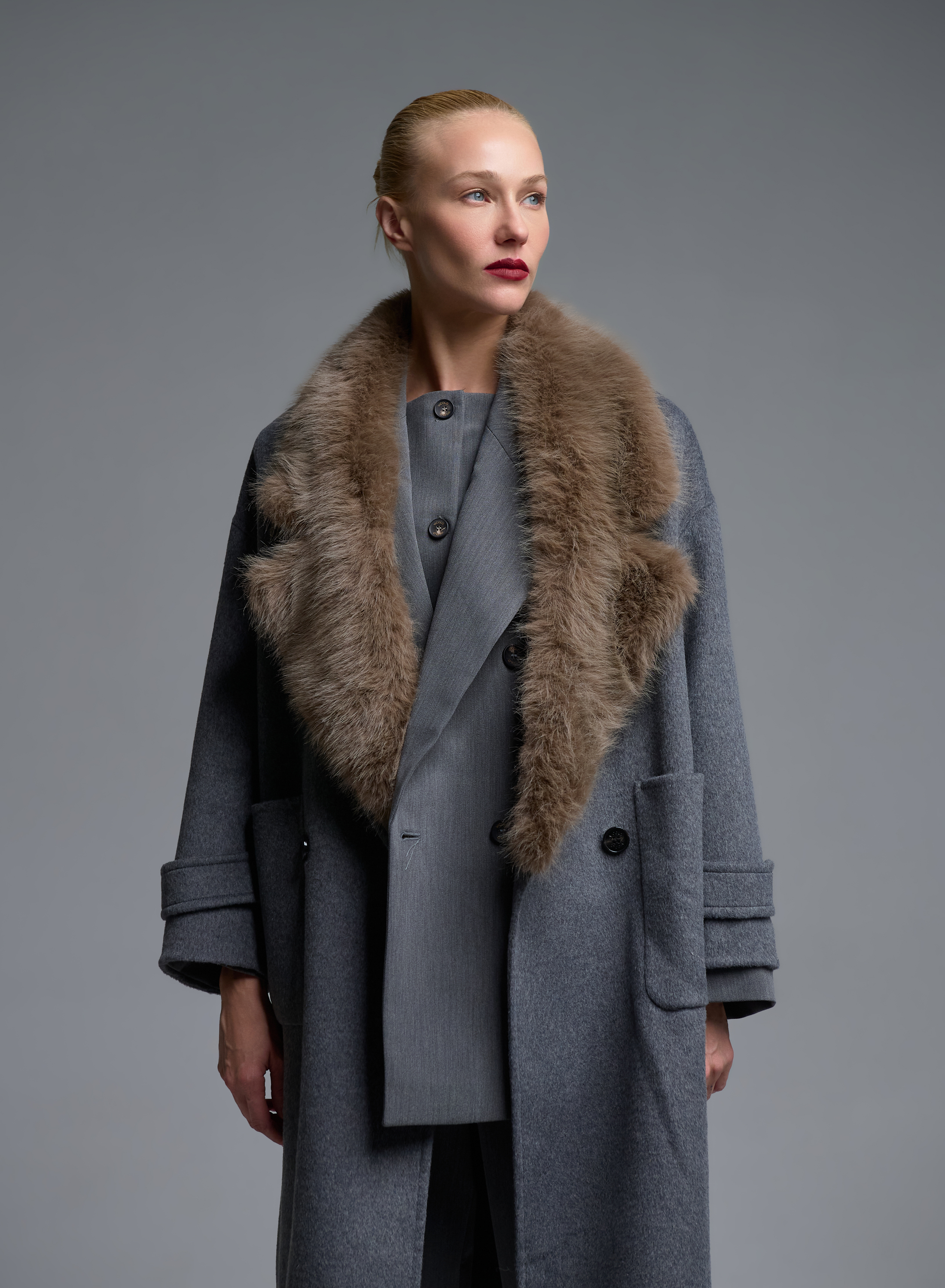Grey double breasted Coat with detachable eco fur lapel Vicolo - 4