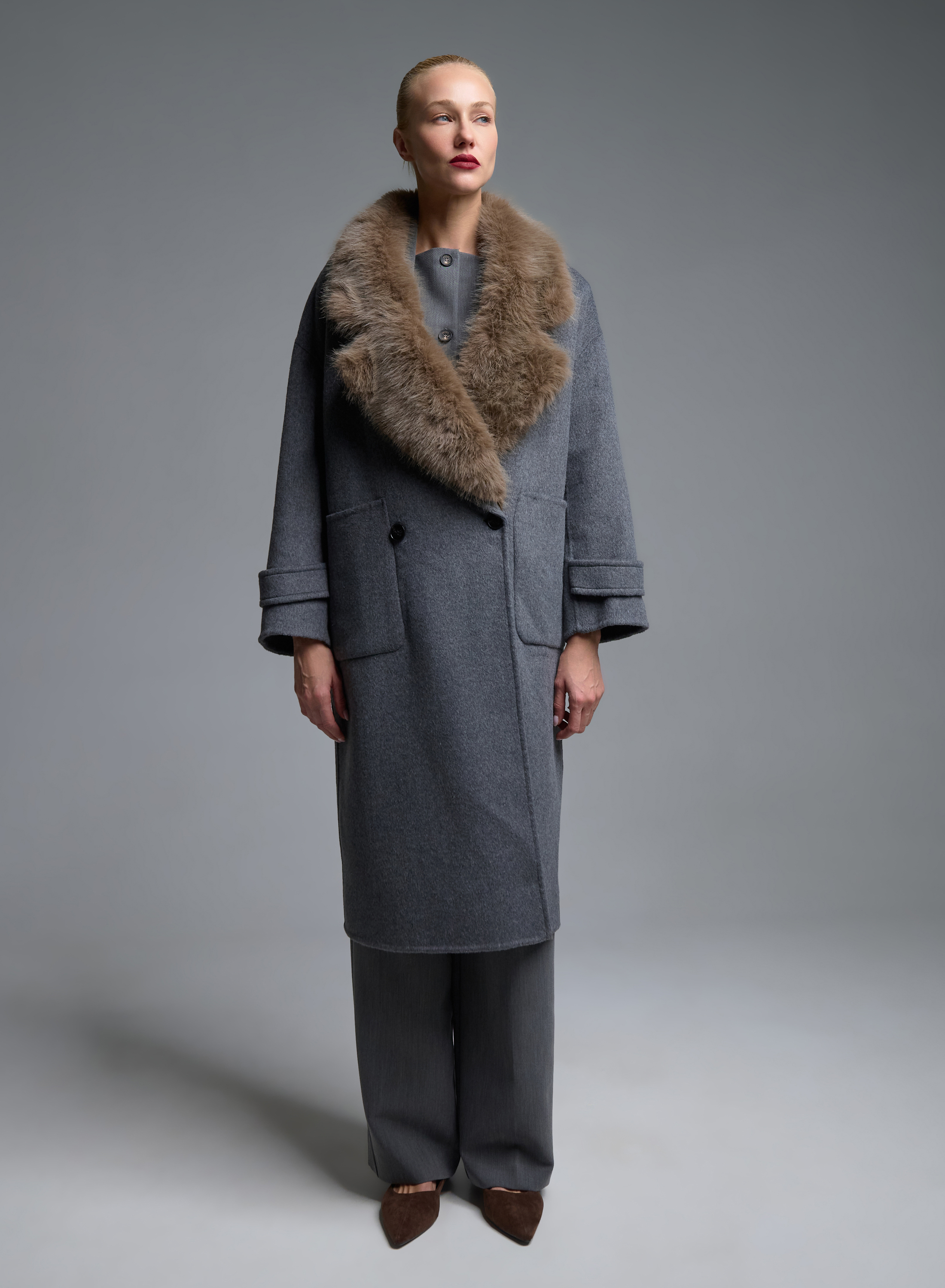 Grey double breasted Coat with detachable eco fur lapel Vicolo - 1