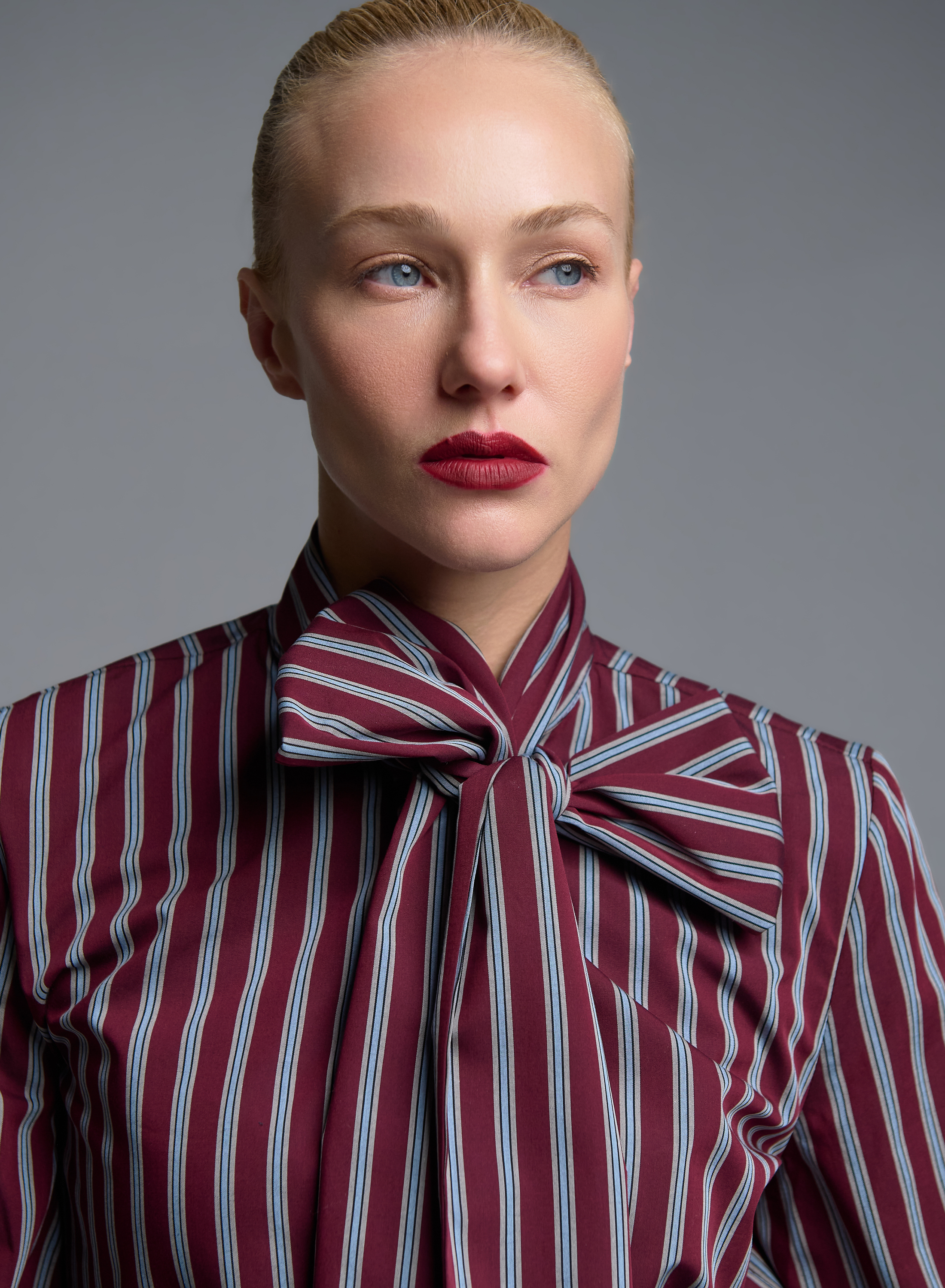 Grey-Bordeaux striped Shirt with a tie collar Tensione In - 2
