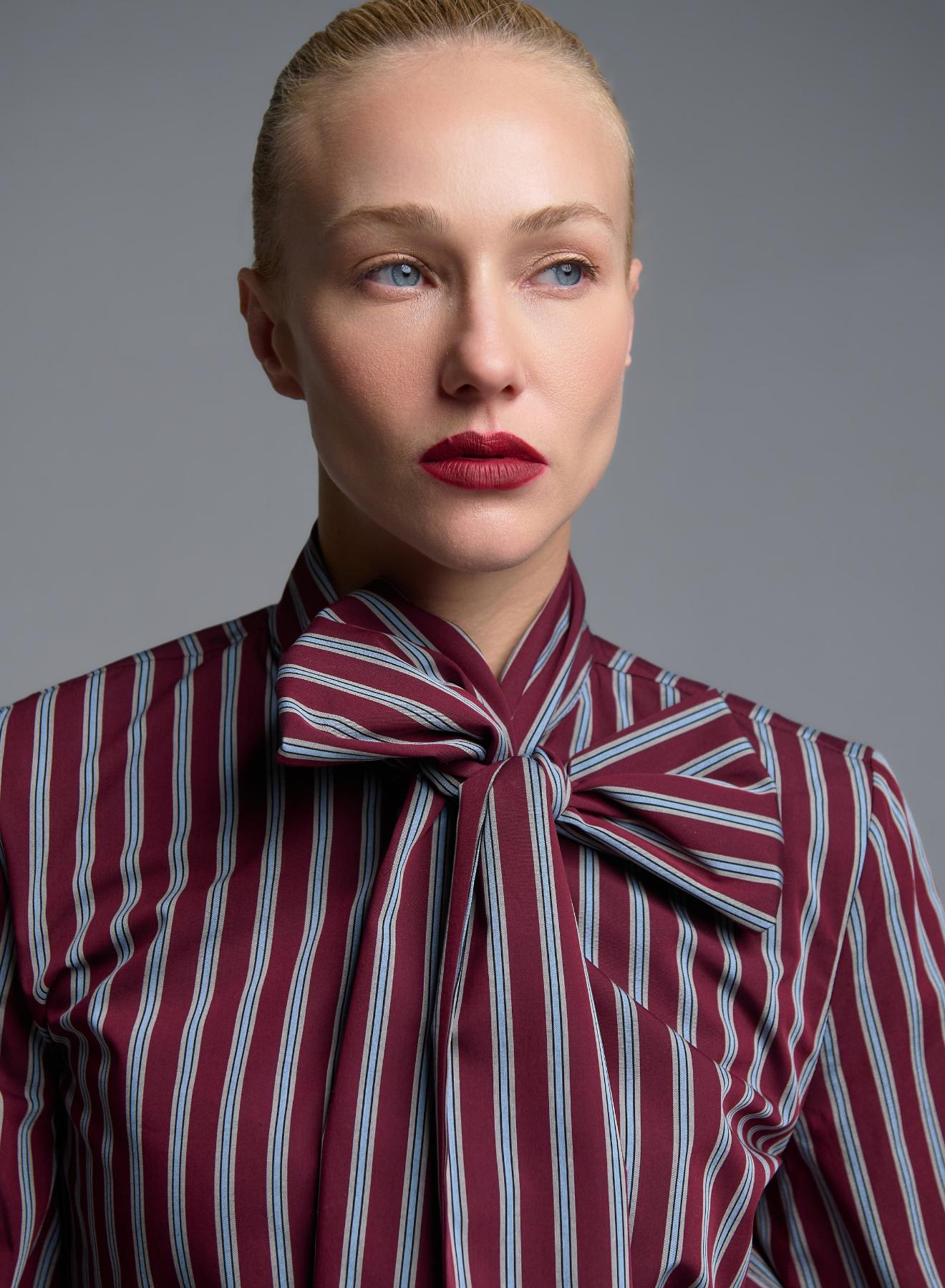 Grey-Bordeaux striped Shirt with a tie collar Tensione In - 3