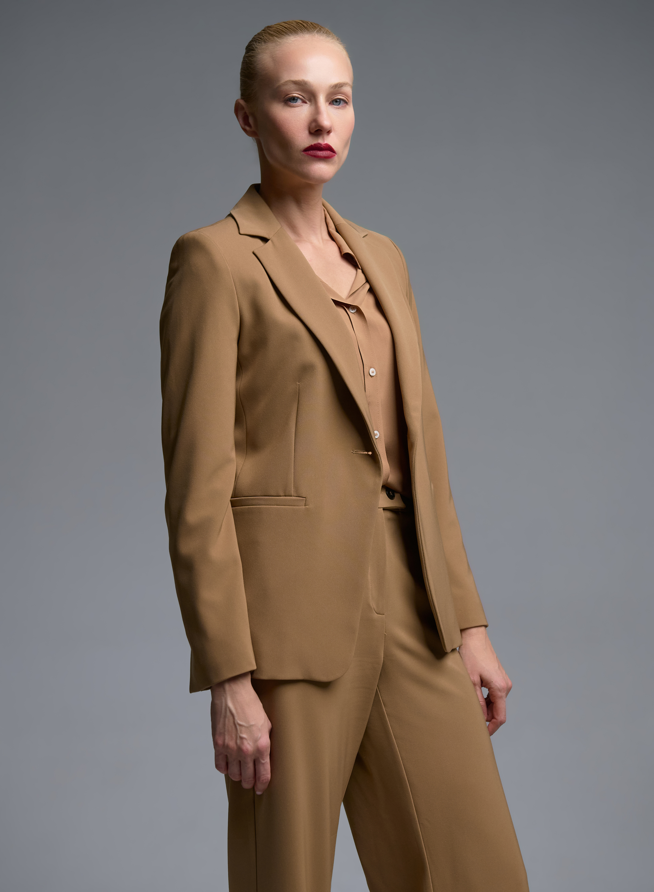 Camel single buttoned Jacket Emme Marella - 2