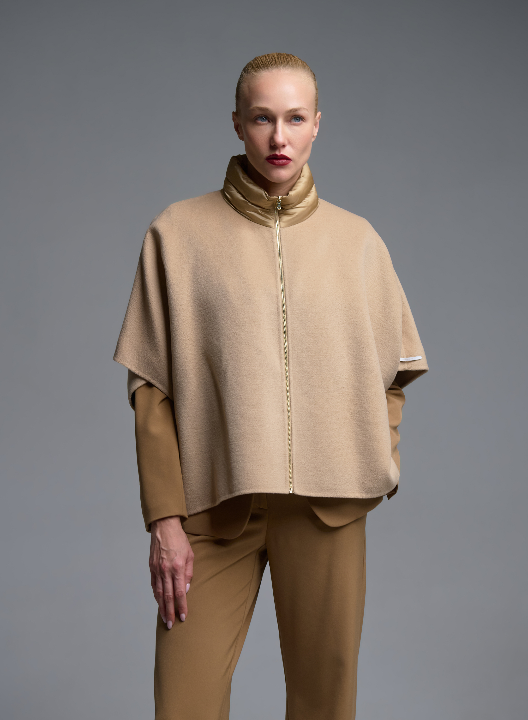 Camel Cape with zipper Emme Marella - 1