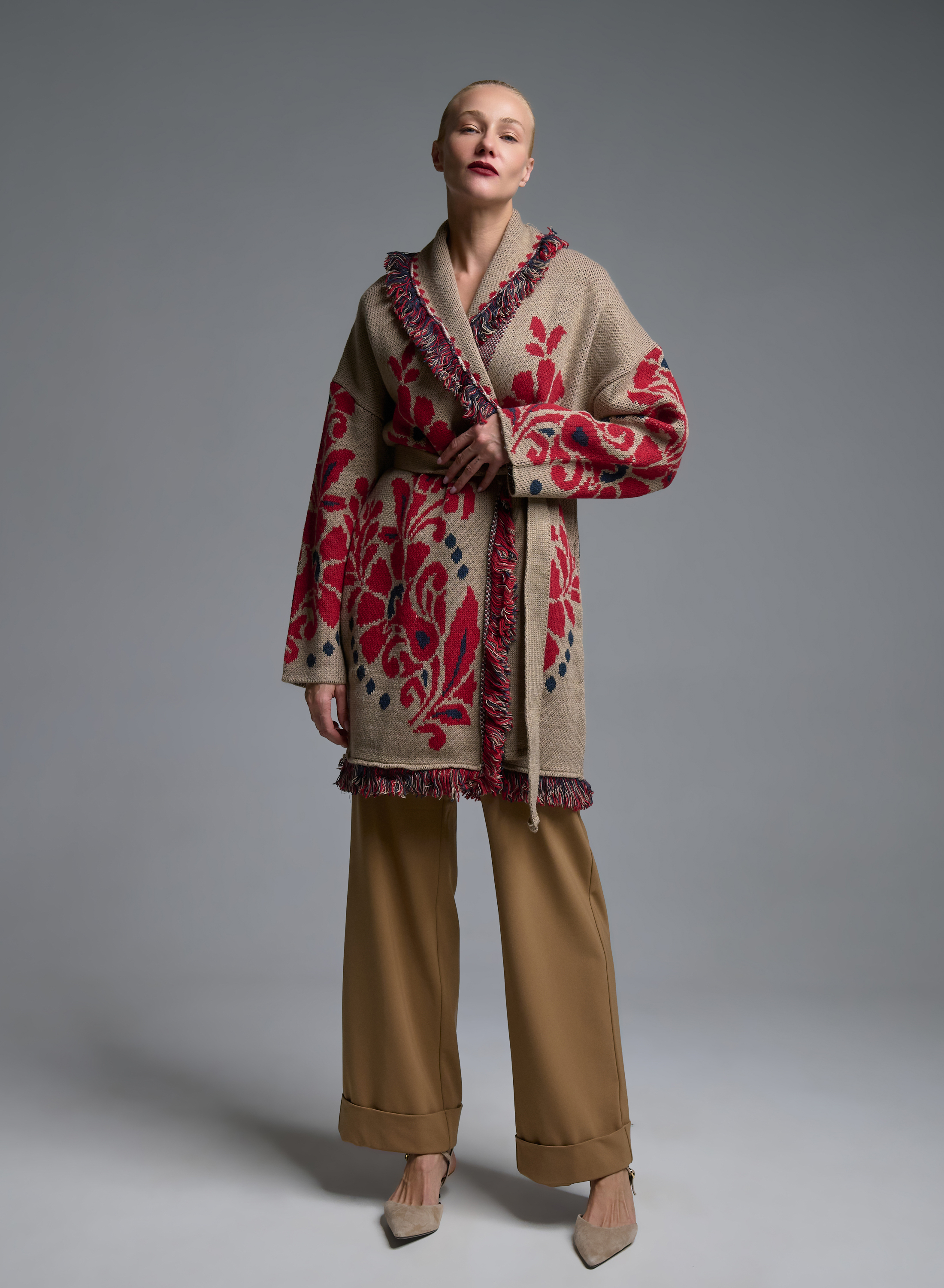 Camel-Black-Red knitted Cardigan with fringes, pockets and with belt Motel - 1