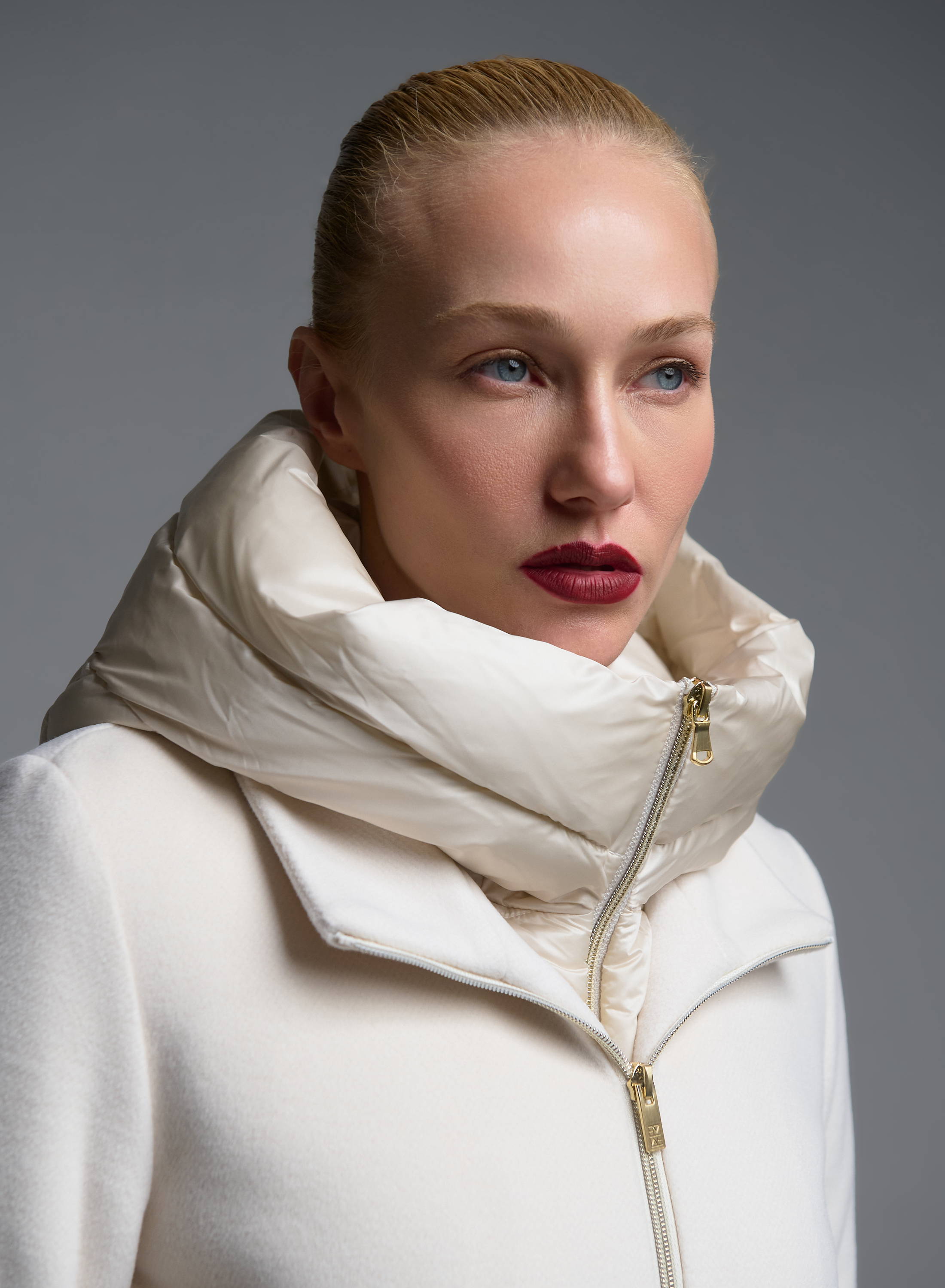 Ecru quilted Jacket with jersey and woven fabric and with detachable hood Emme Marella - 7