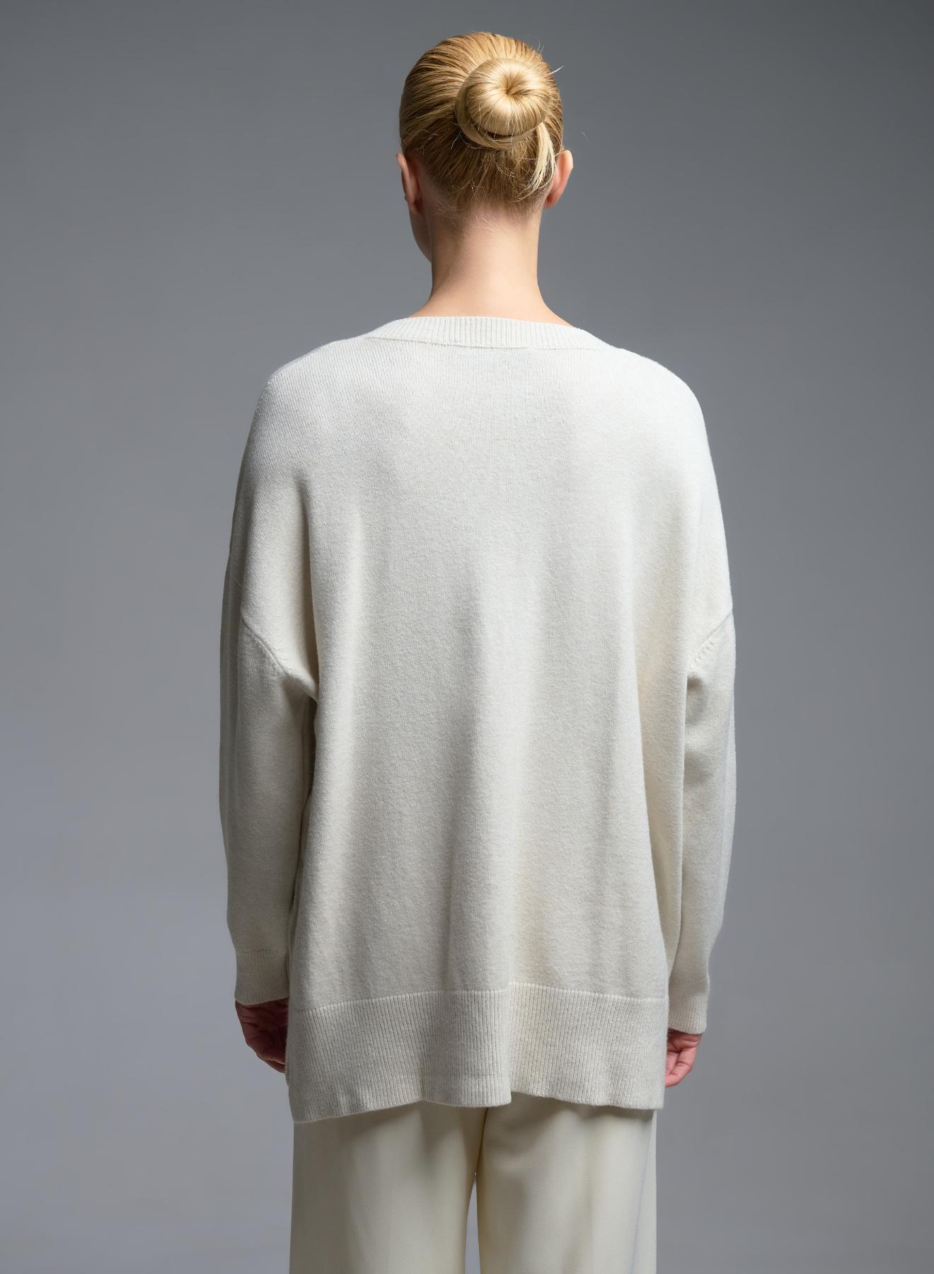 Εκρού oversized Πουλόβερ με V λαιμόκοψη Valentina Milano - 5