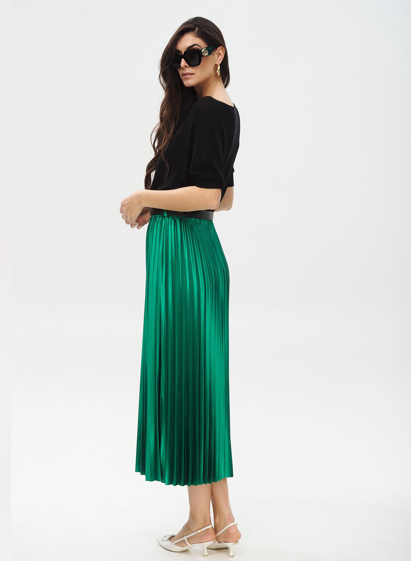 Pleated silky touch skirt with belt - 4