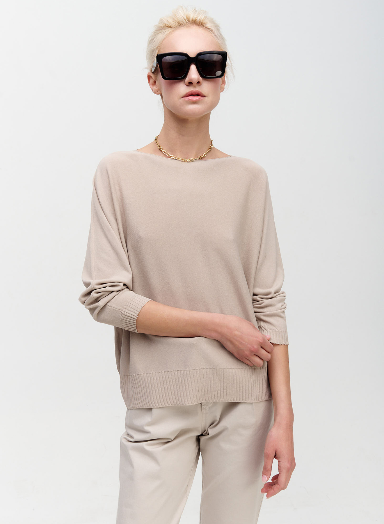 Knitted blouse with long sleeves - 0