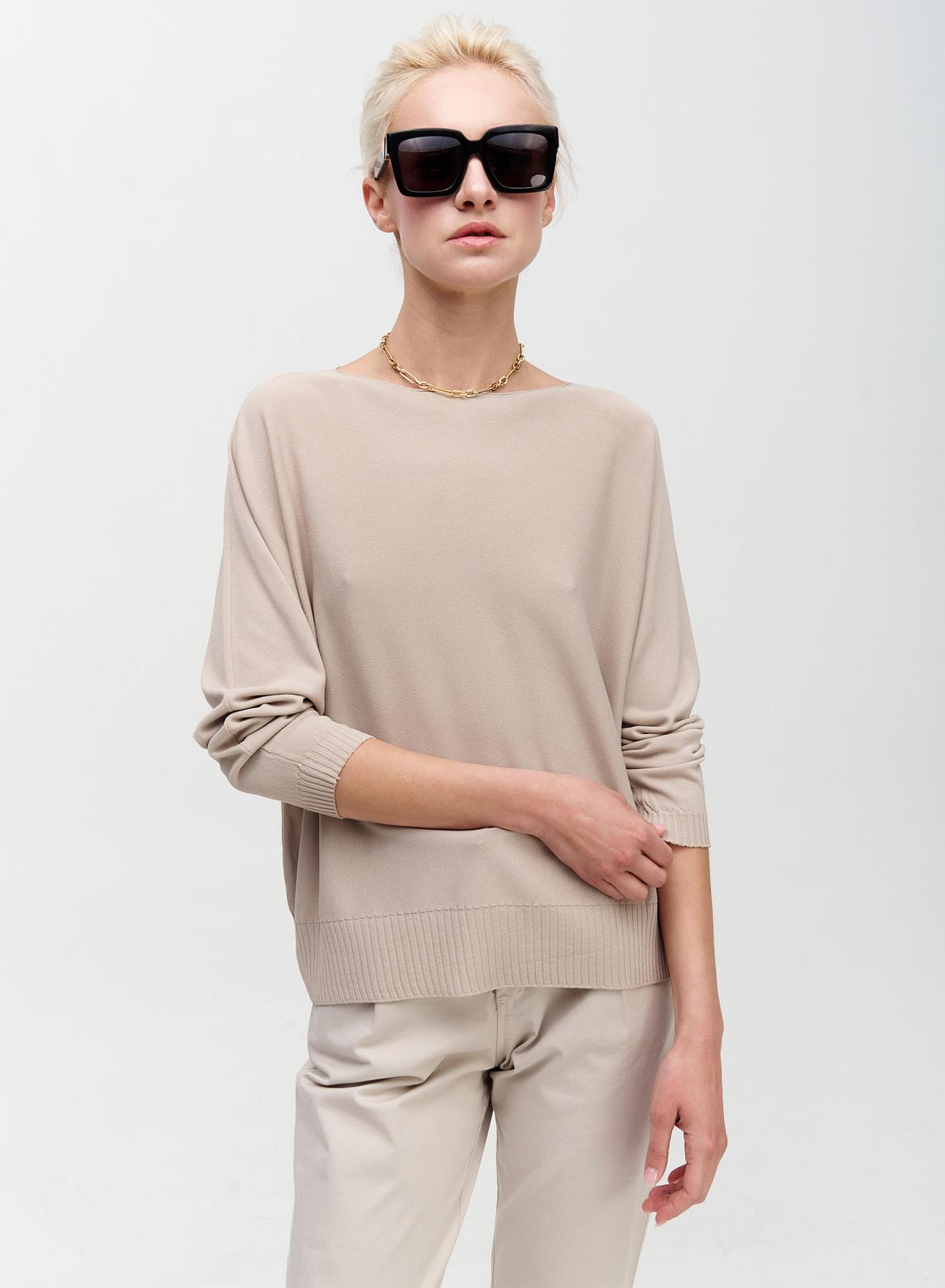 Knitted blouse with long sleeves - 1