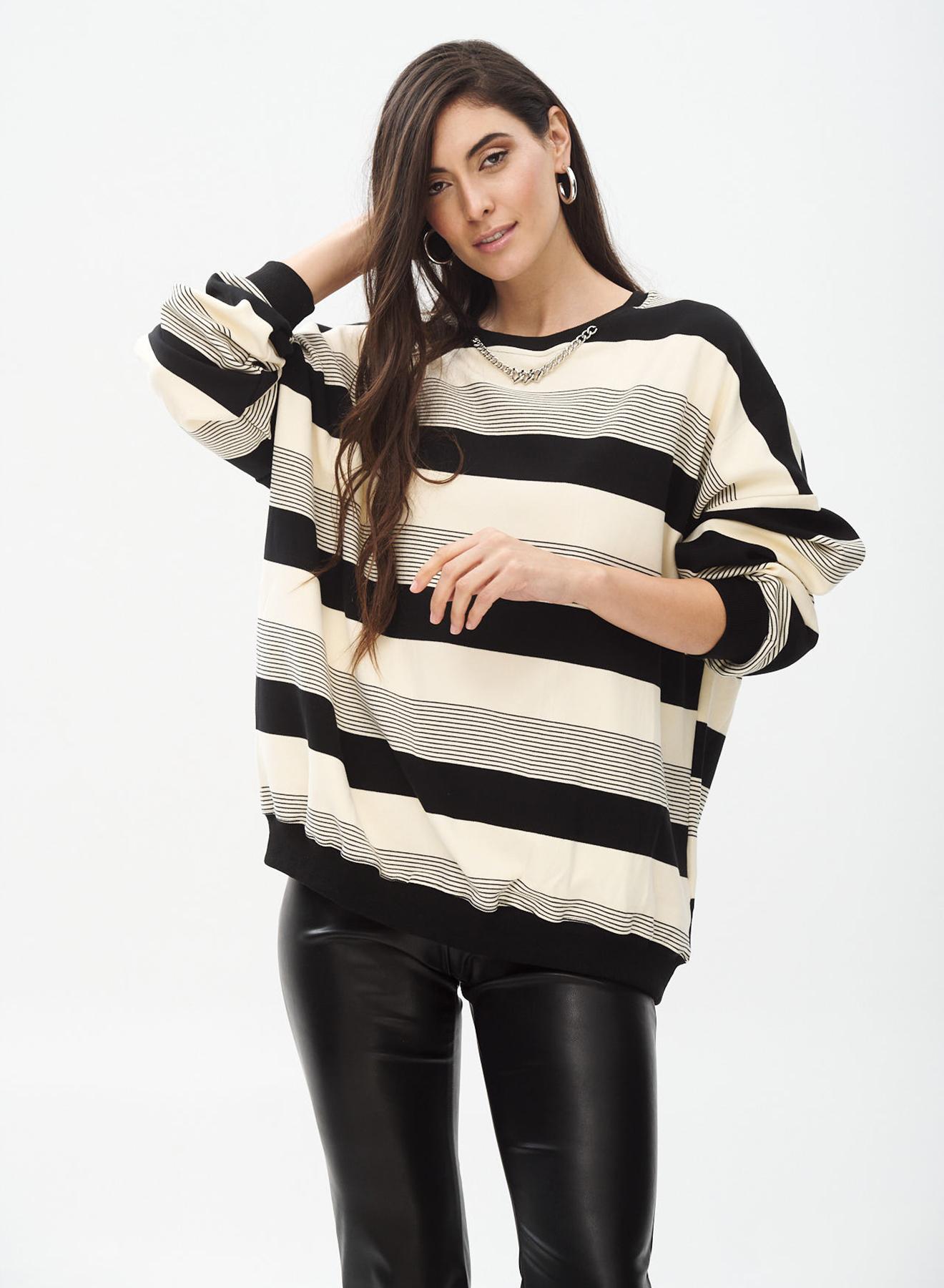 Sweatshirt with wide stripes - 2