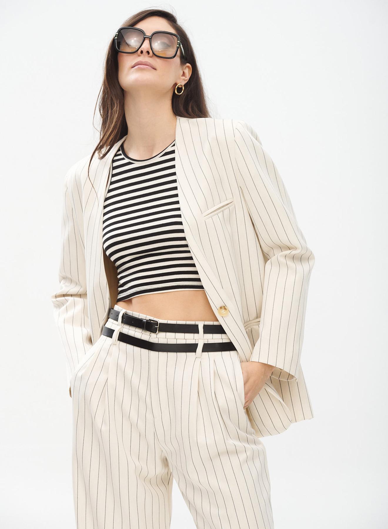 Pinstriped Blazer without lapels - 3