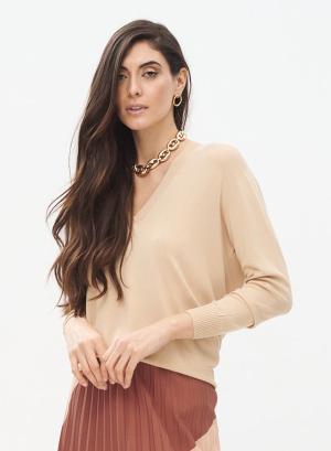 Knitted blouse with V-neckline - 17066