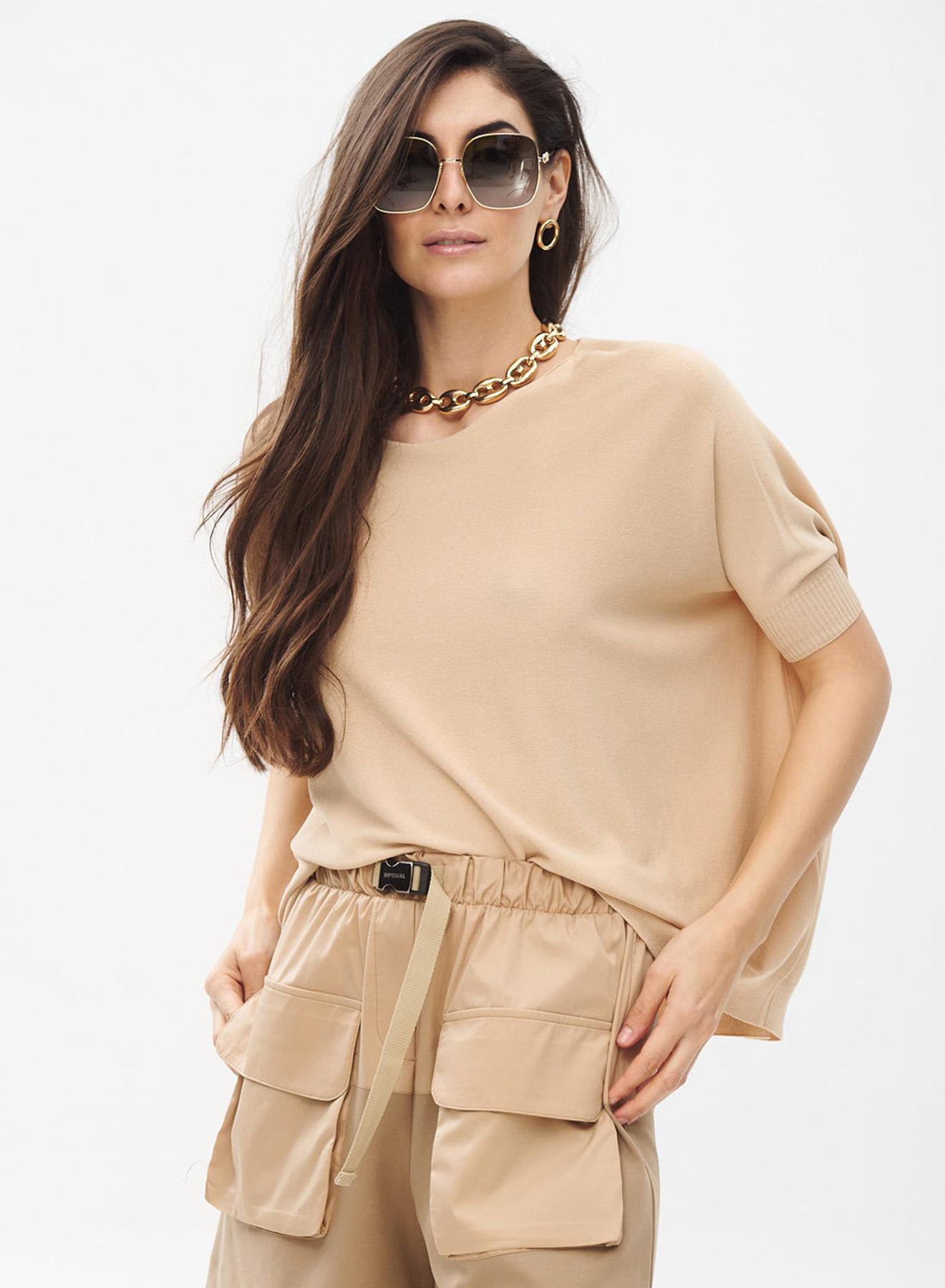 Oversized knitted blouse with short sleeves - 2