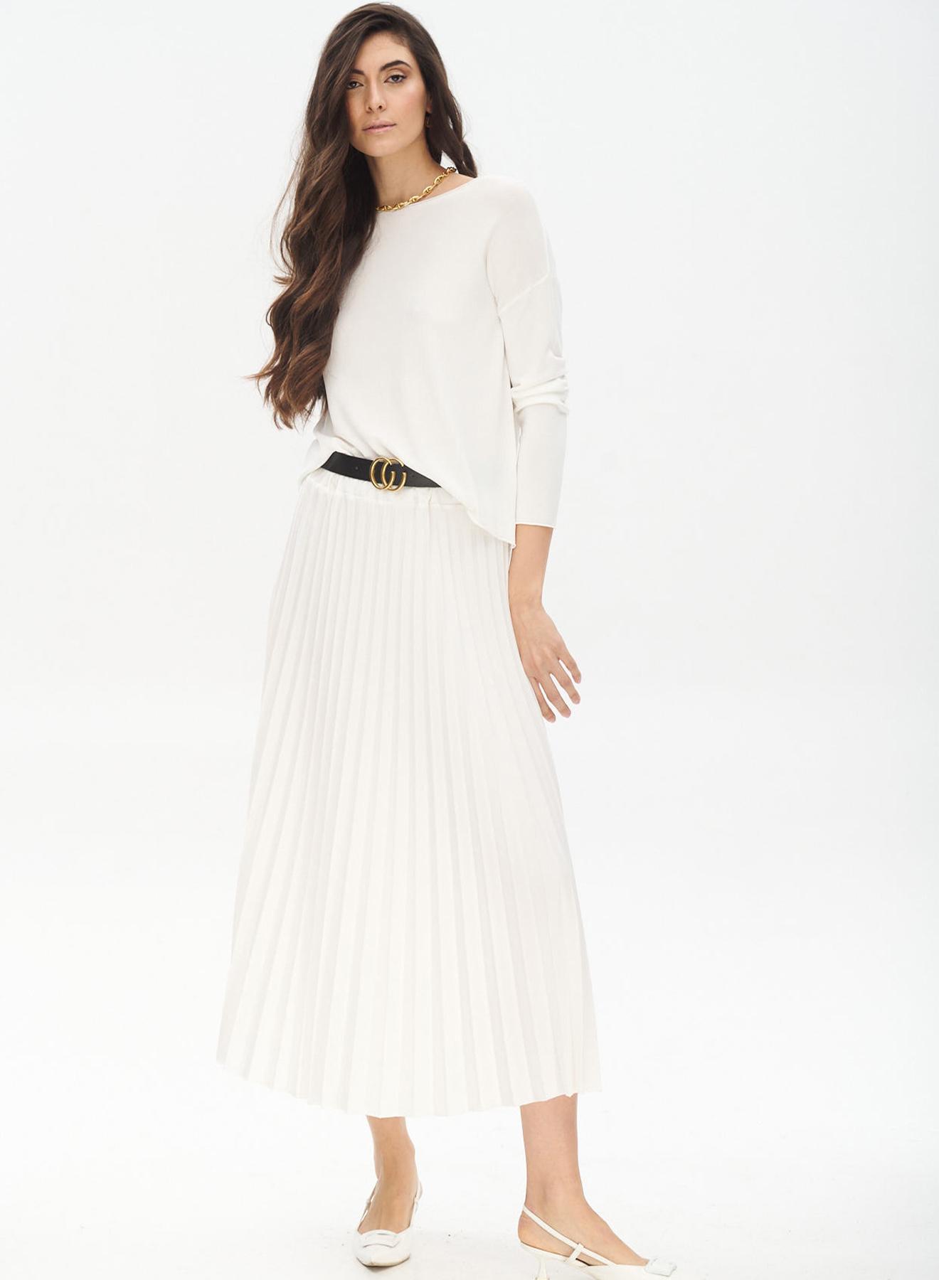 Pleated skirt with belt - 1