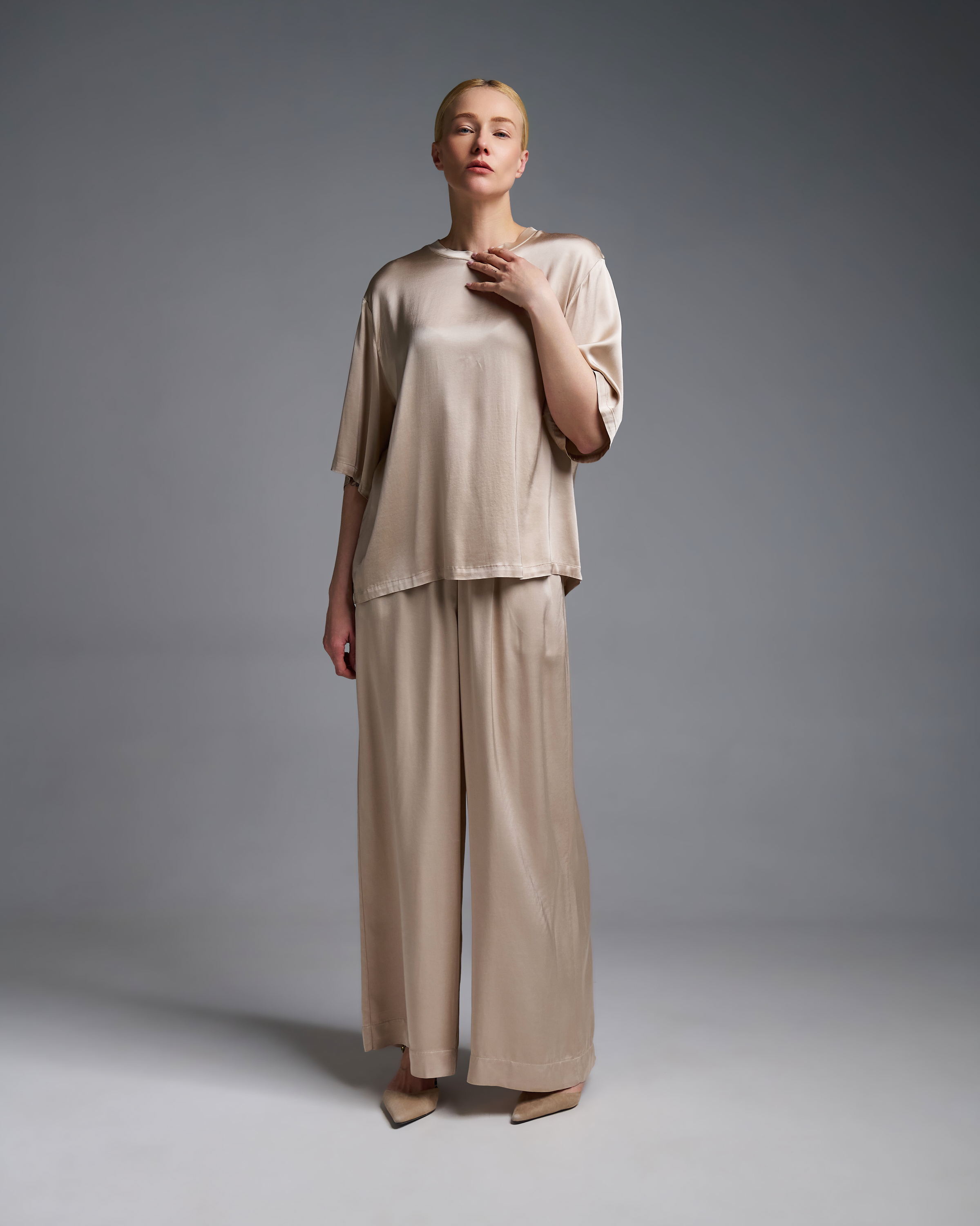 Beige silky touch Pants with elasticated waistband Vicolo - 1